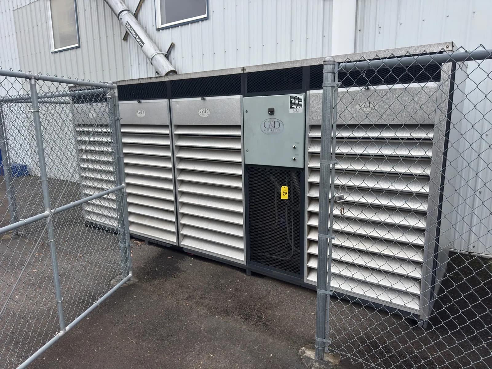 gandd-chillers-vertical-3-compressor-glycol-chiller-983669