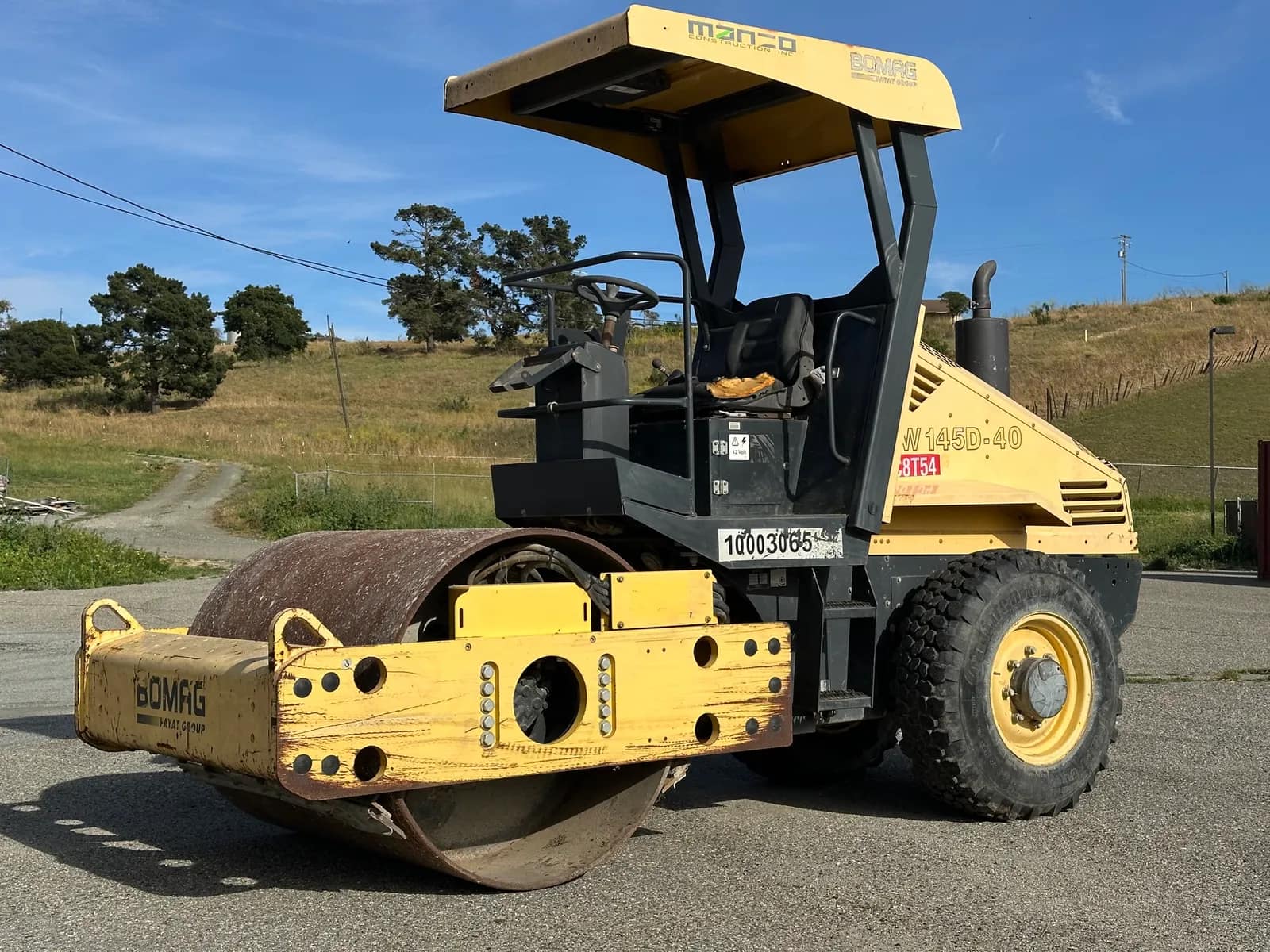 bomag-bw145d-40-56-single-drum-vibratory-roller-mo3ermv5