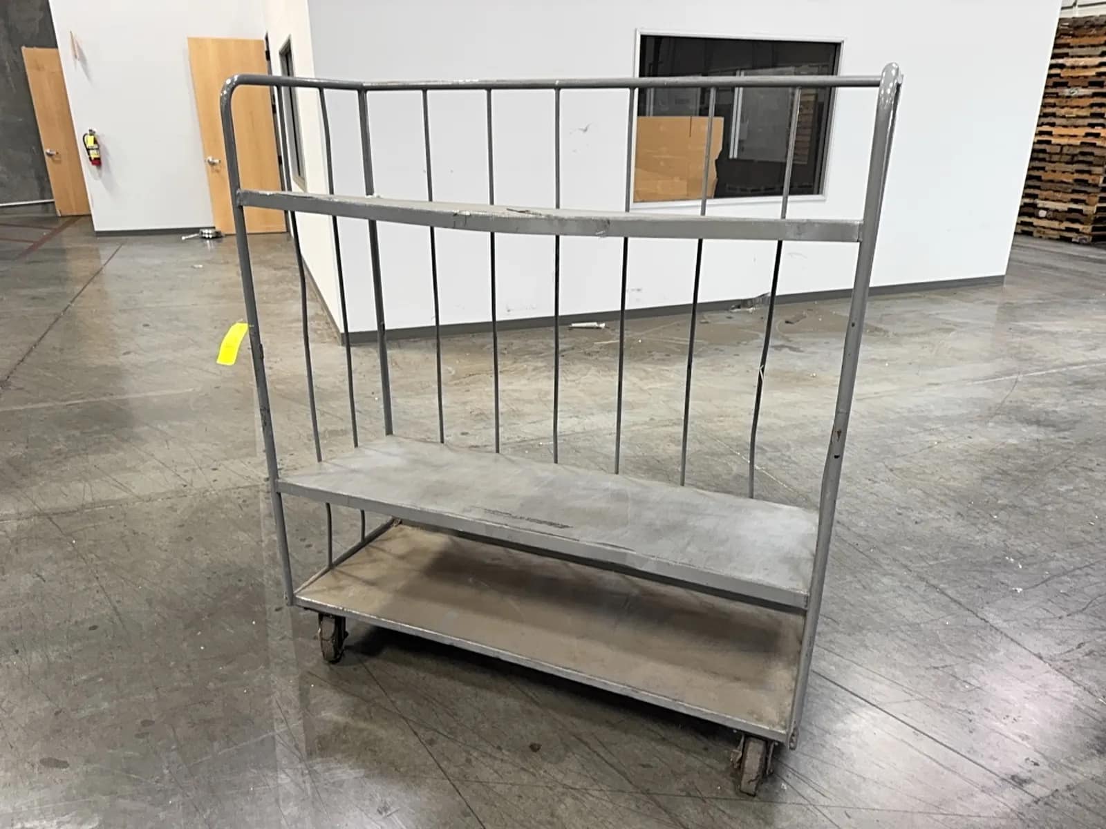 rolling-steel-3-shelf-warehouse-cart-mqkc48mt