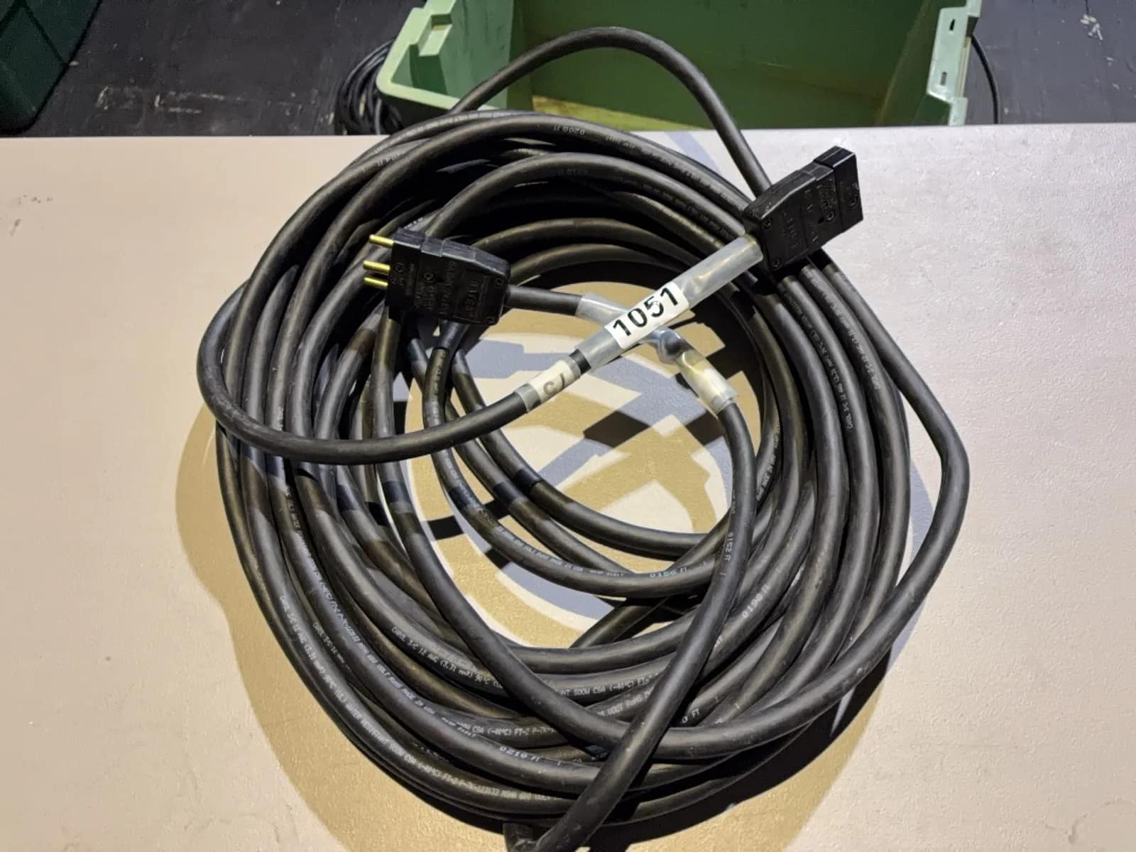 75-male-to-female-stage-lighting-cable-53b1e8