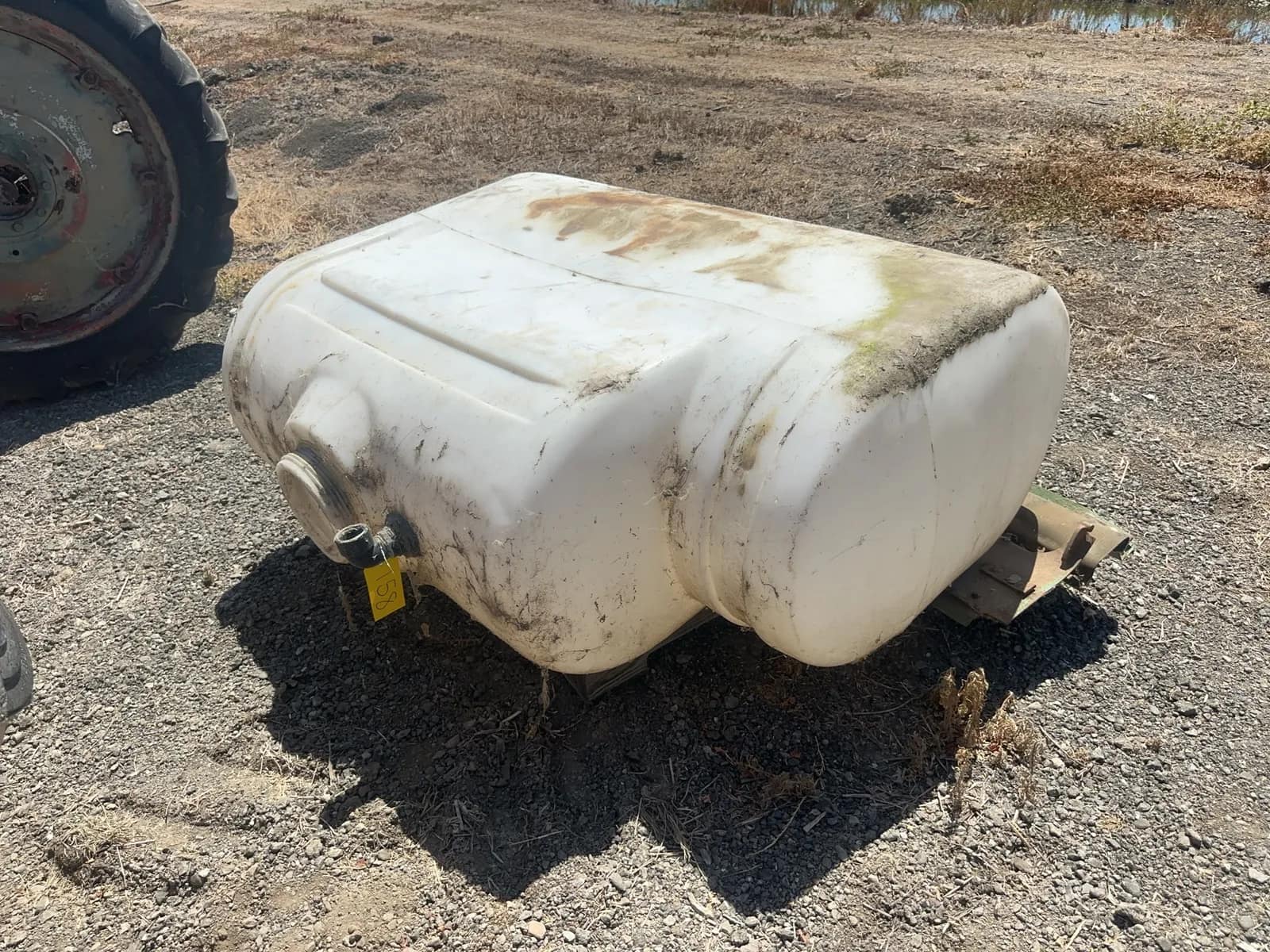 200-gallon-poly-tank-mt1sqh9p
