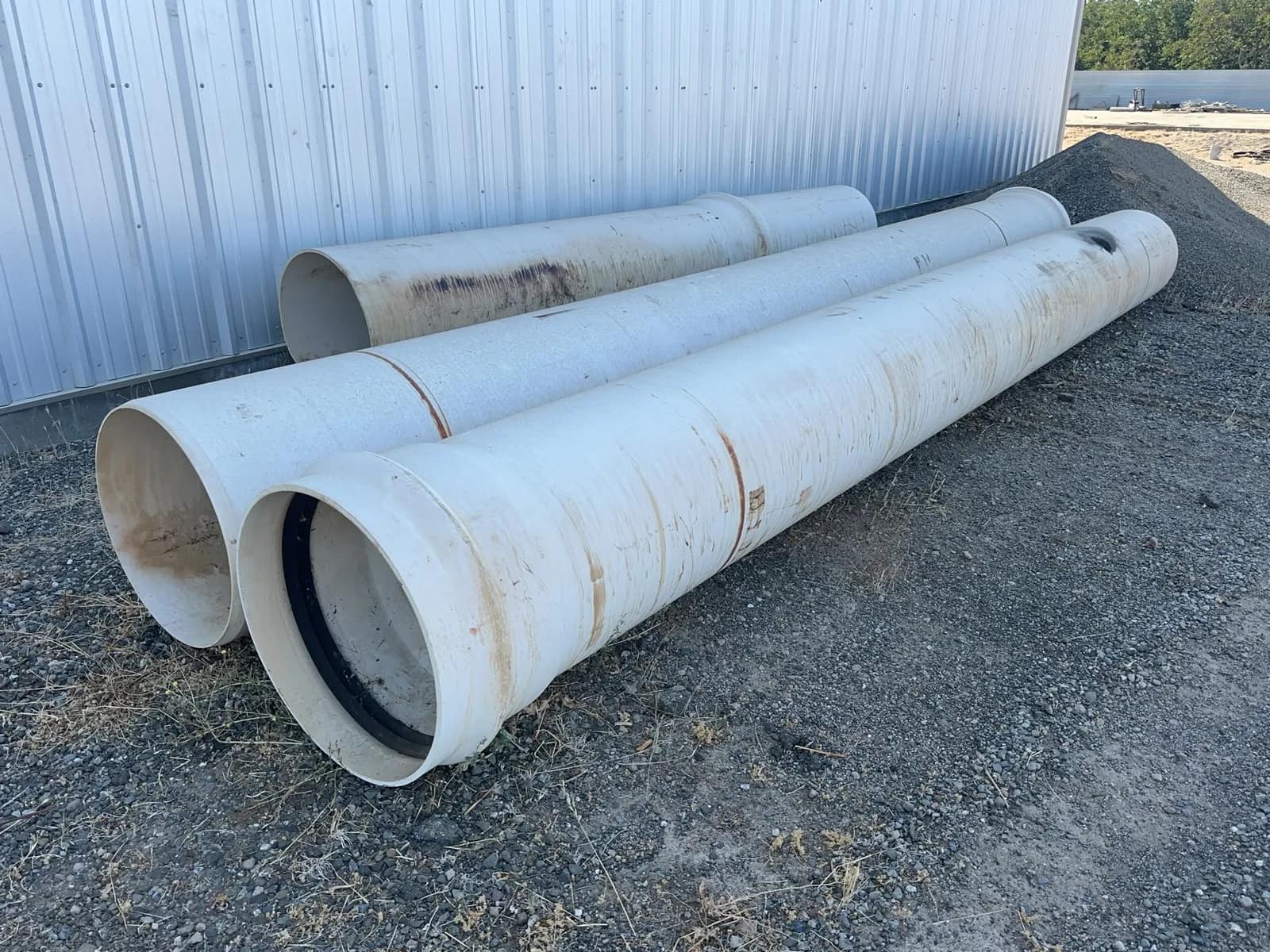 3-assorted-pvc-pipes-050eee