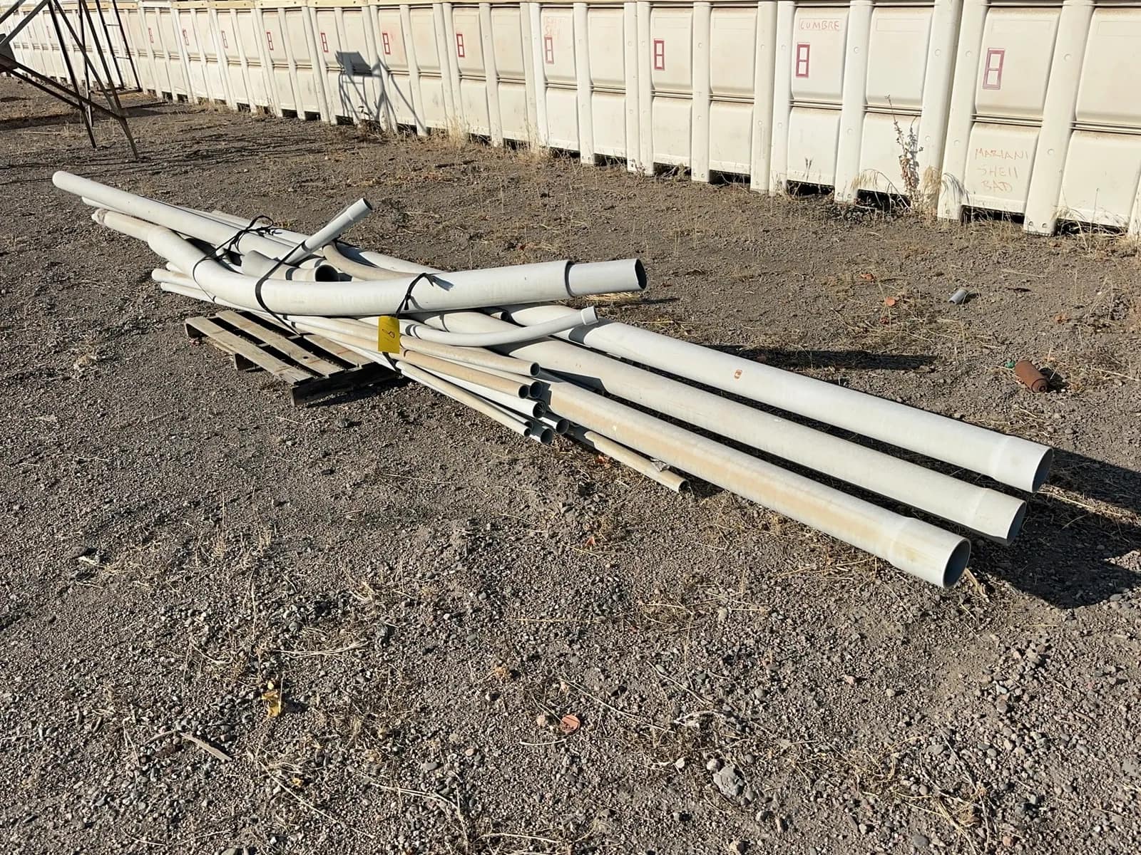 bulk-lot-assorted-pvc-pipes-86fcf3