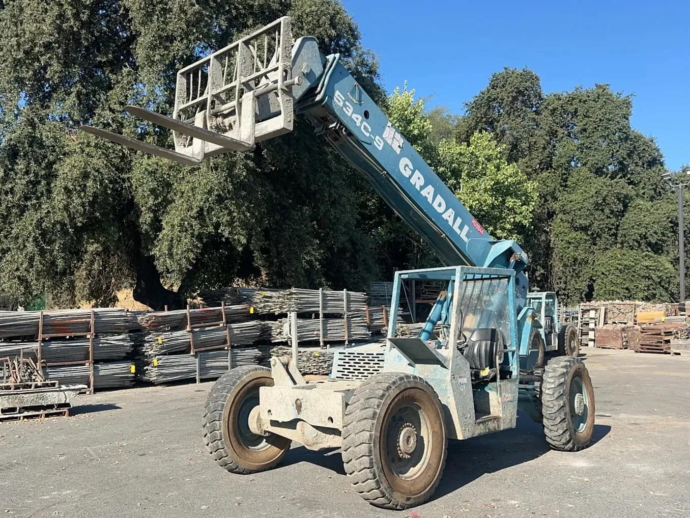 gradall-534c-9-9000lb-40-reach-telehandler-mu1m8so4