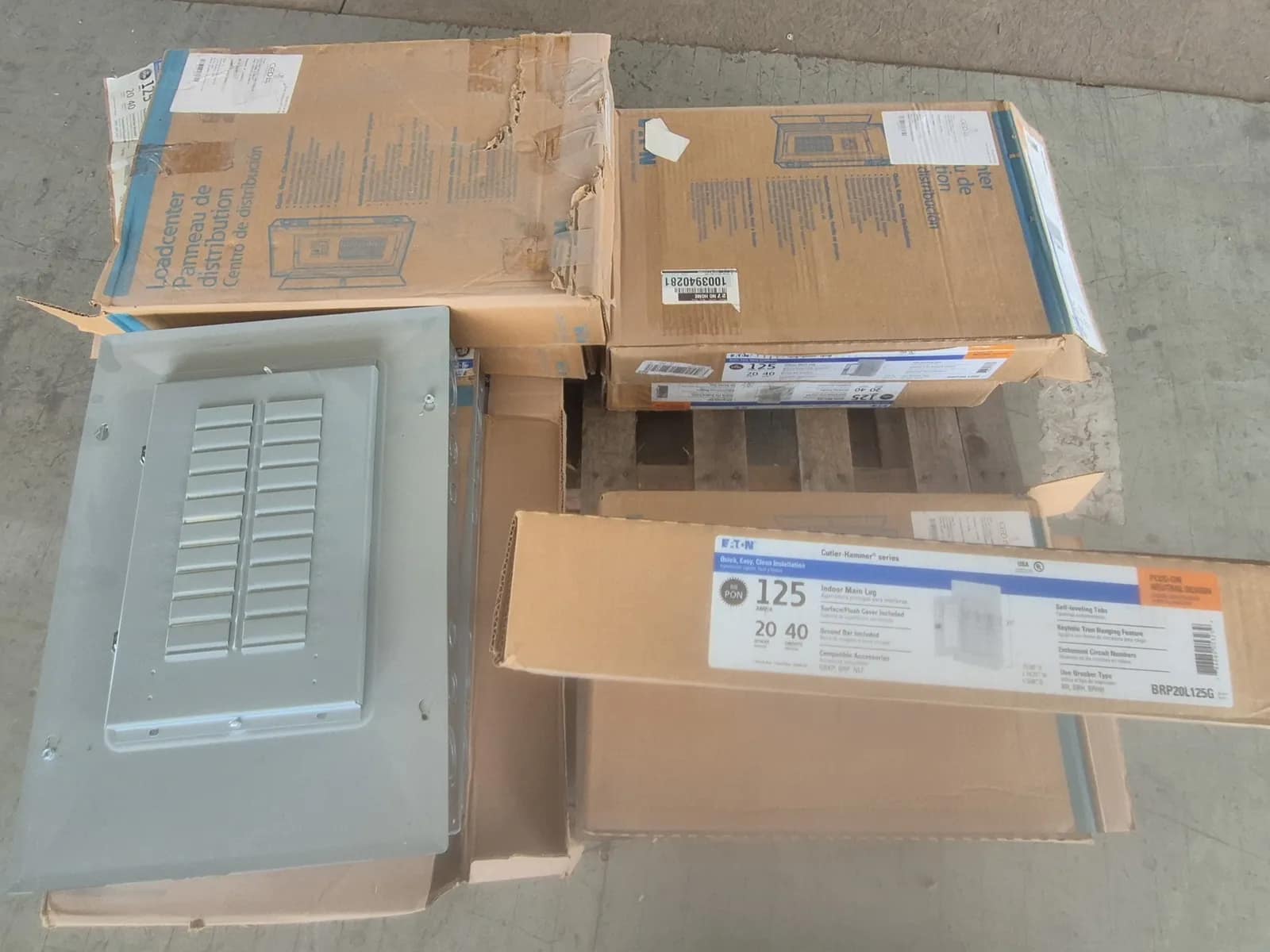 10-indoor-mai-lug-125amp-20-spaces-40-circuits-mtn8ry37