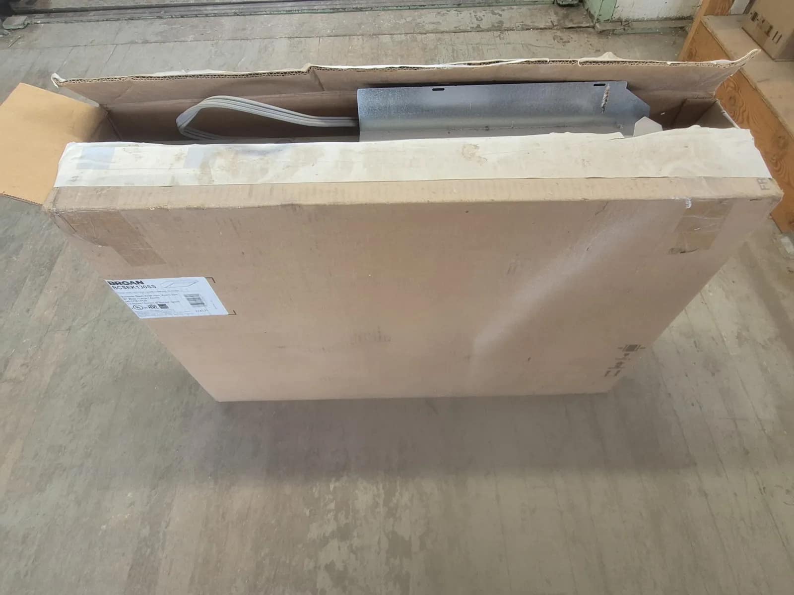 1-broan-stainless-steel-30-range-hood-635-1787158105055-mt0bsjbz