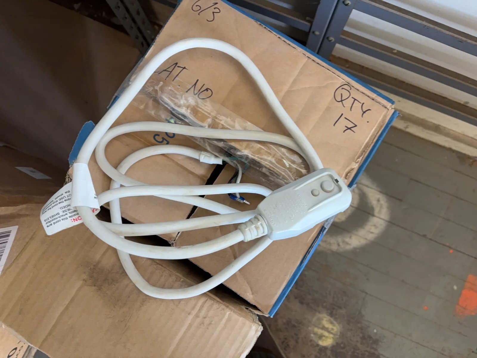 approximately-17-15a-240vac-cable-cords-8a5e0d