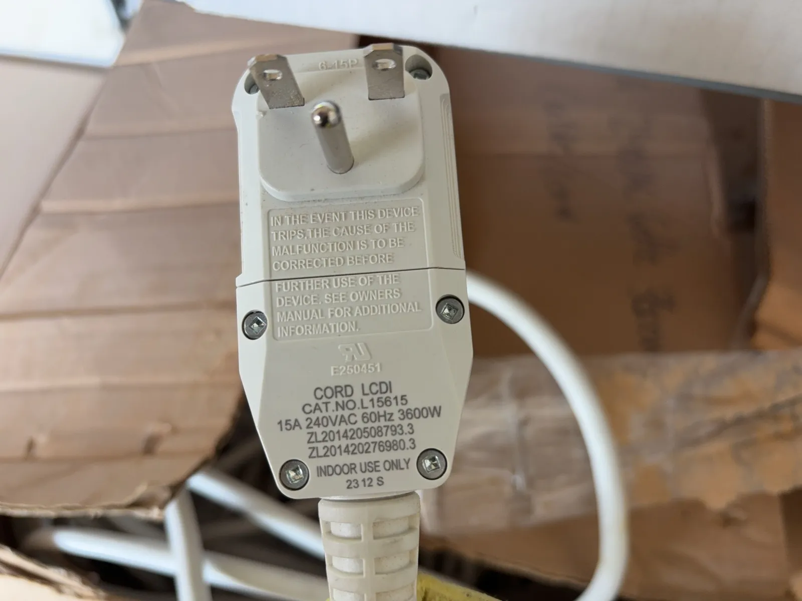 approximately-70-15a-240vac-ac-cable-cord-bcb3c7