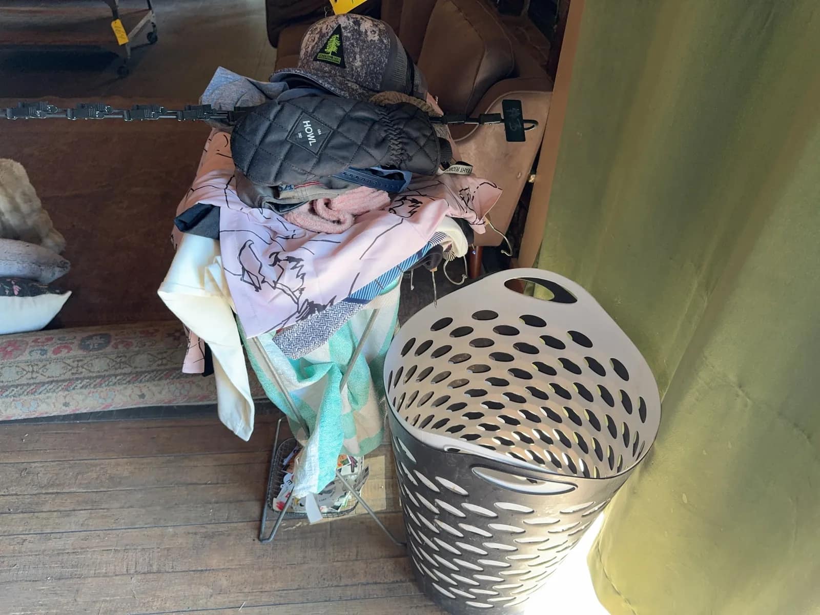 assorted-branded-clothing-laundry-basket-and-more-0c528f