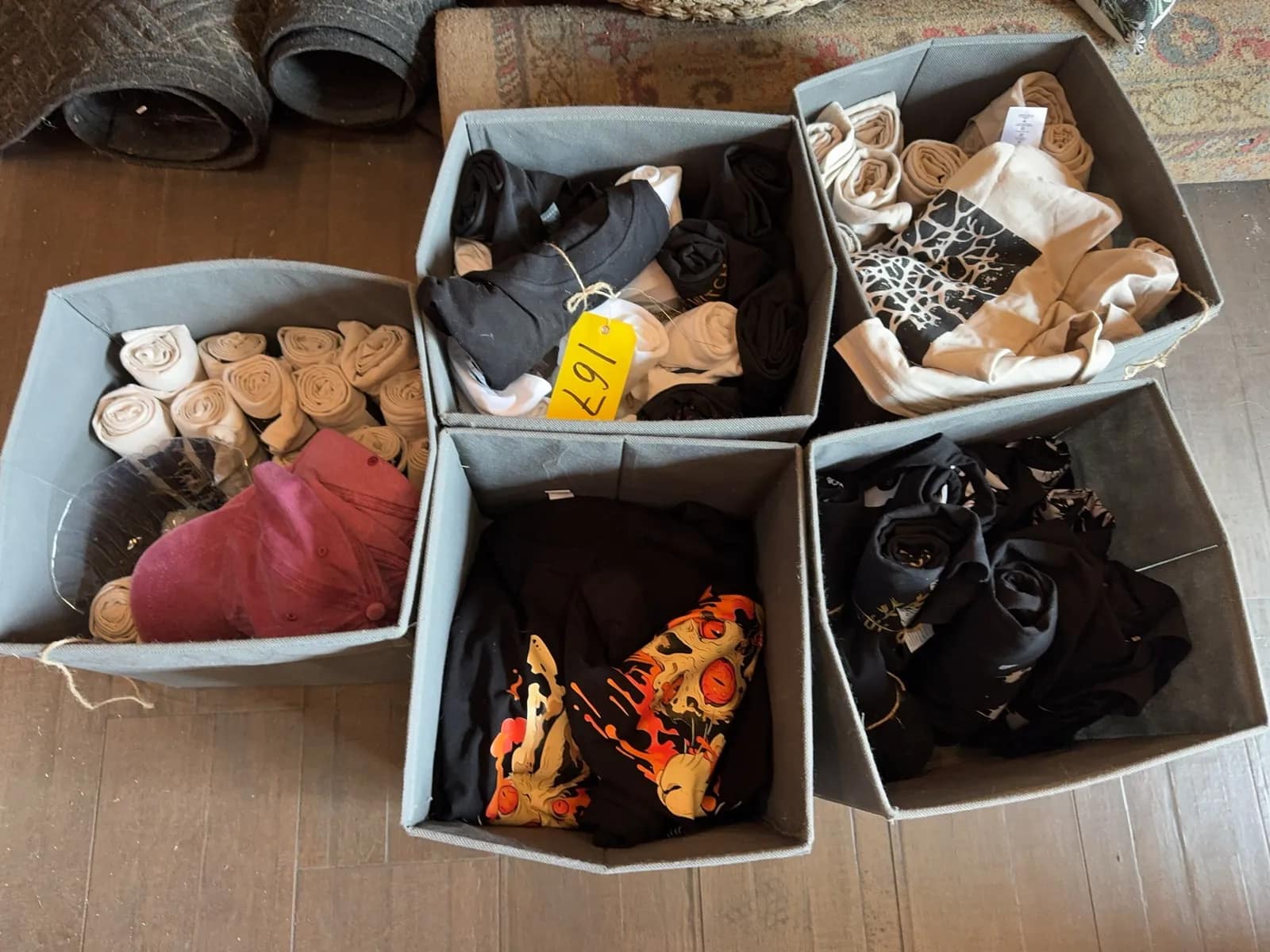 assorted-branded-tshirts-and-more-16df14