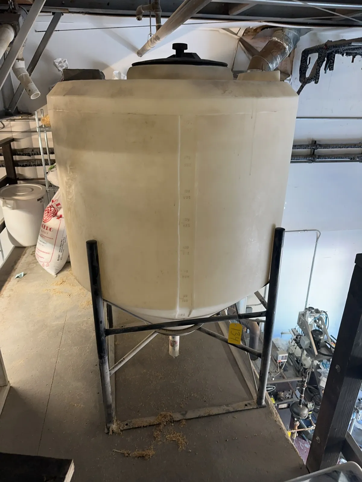 200-gallon-tank-with-stand-353327