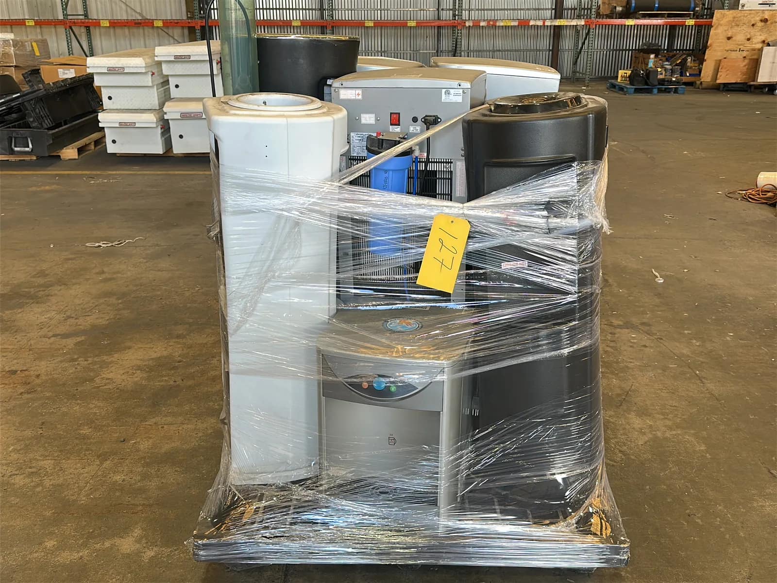 8-assorted-water-dispensers-mu1v3gid