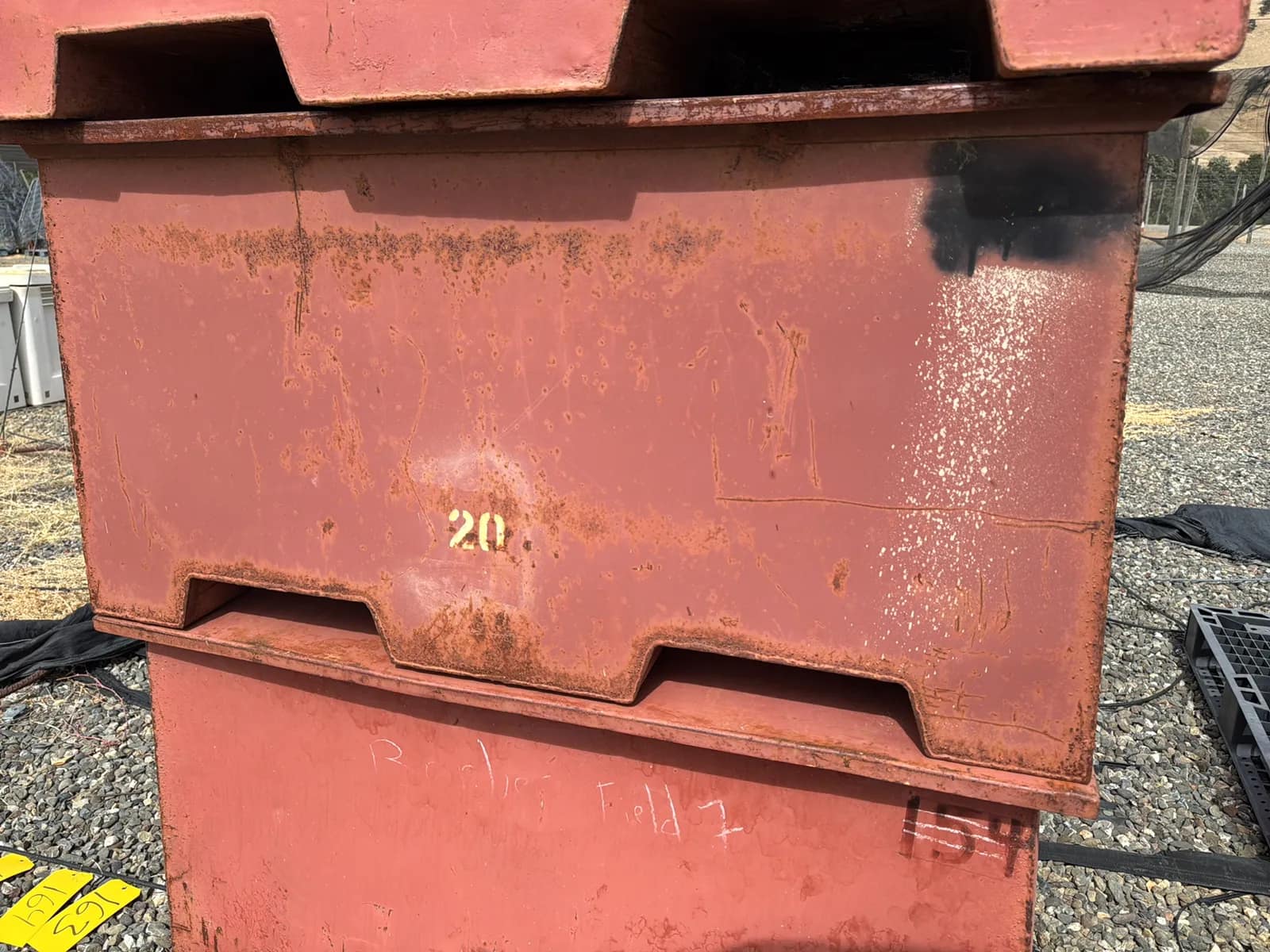 steel-forkliftable-bins-48-x48-x24-7d7499