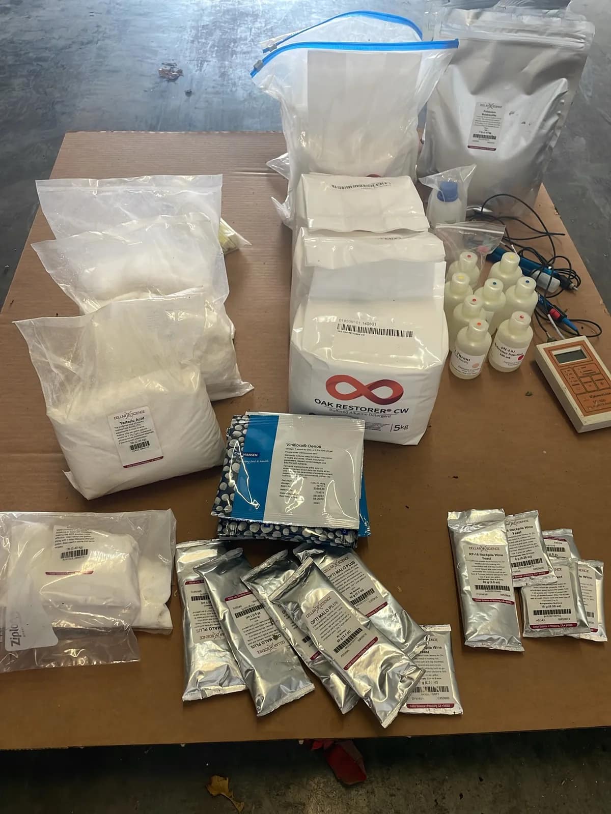 contents-of-pallet-wine-making-supplies-ph-so2-meter-tartaric-acid-oak-restorer-etc-800a8f
