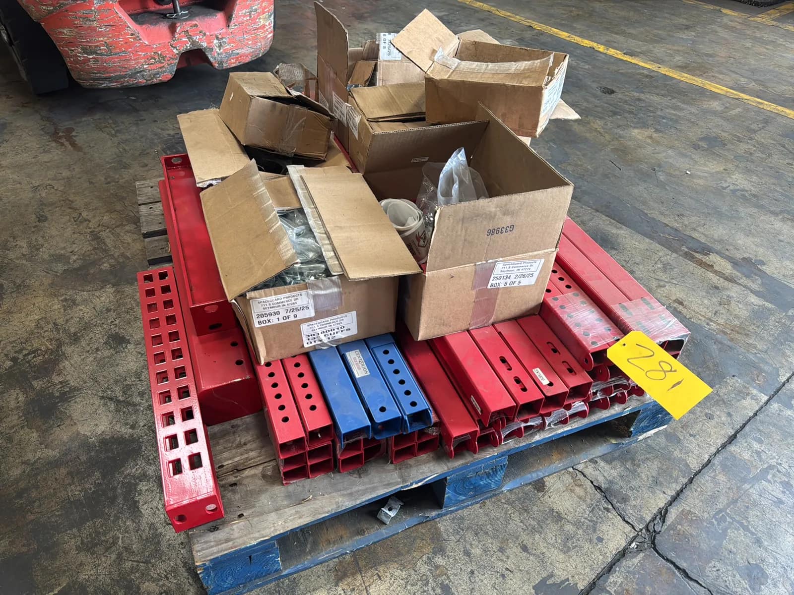 contents-of-pallet-assorted-hardware-centurion-rack-repair-and-more-d490df