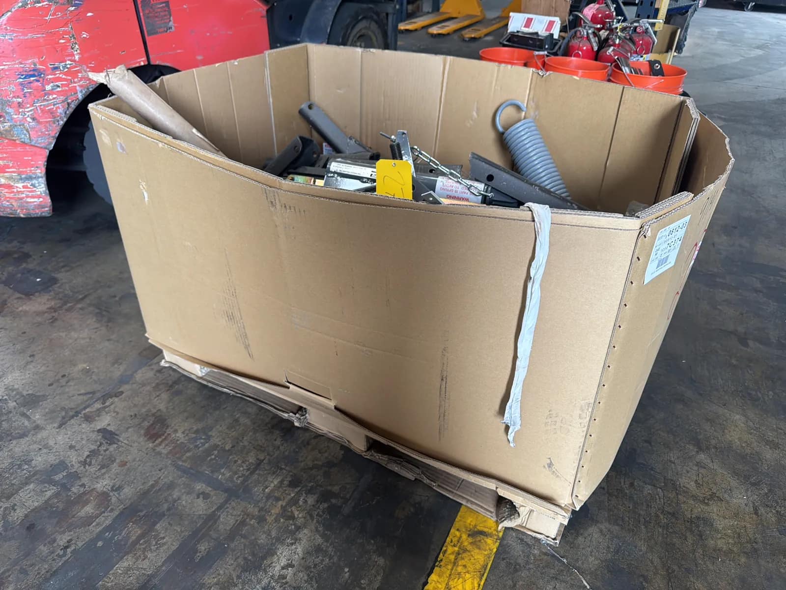 contents-of-gaylord-multi-fab-parts-heavy-duty-springs-scrap-steel-mtucb55f