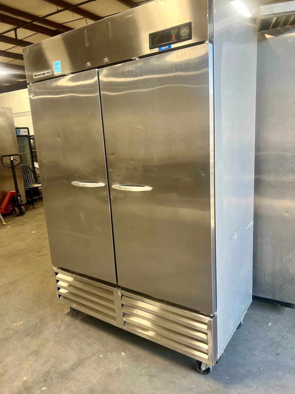 beverage-air-commercial-stainless-steel-double-door-freezer-2b3853