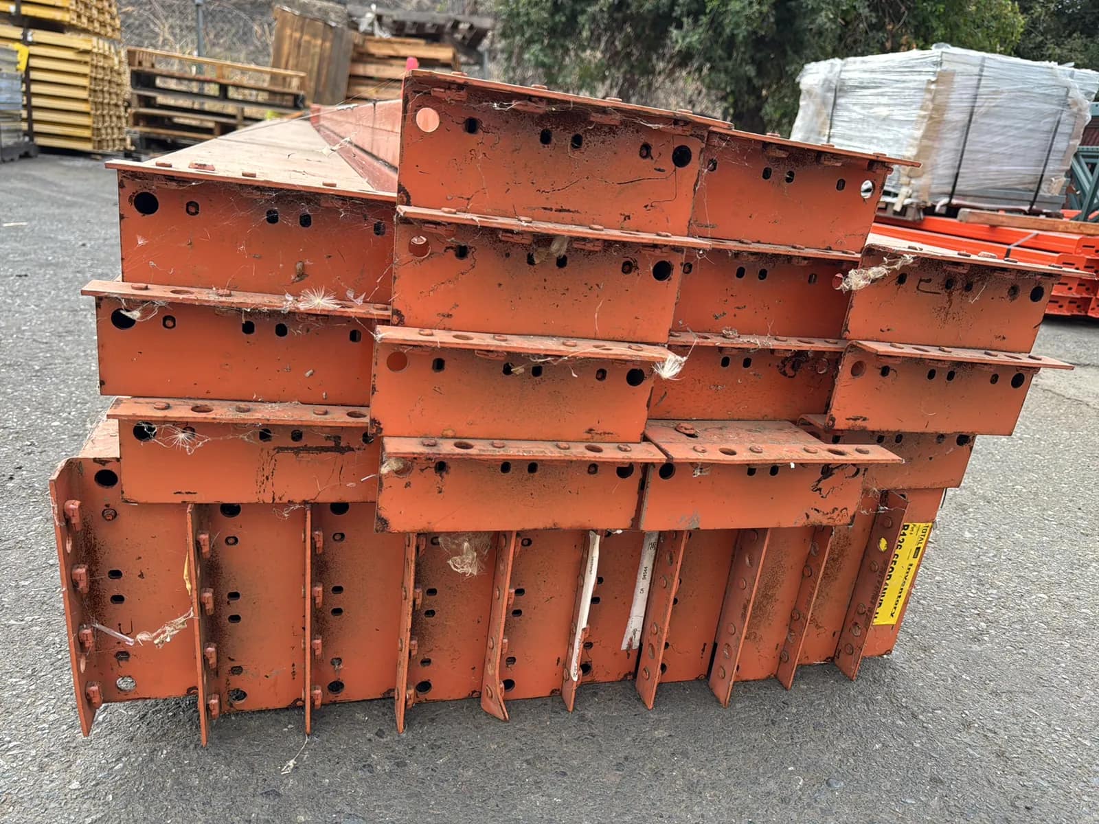 (24) 136” Pallet Racking Crossmembers, photo 3 of 5