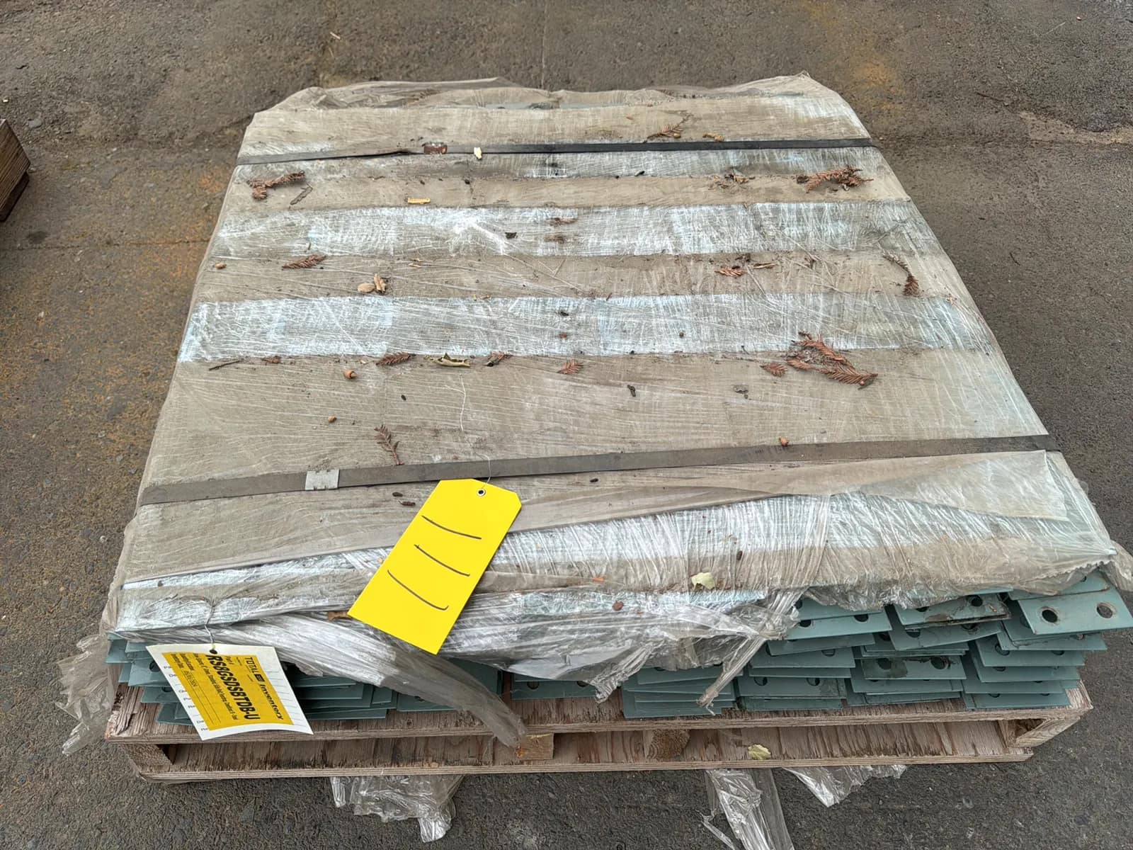 Pallet of 8” Teardrop Side Bolt Row Spacers, photo 2 of 5