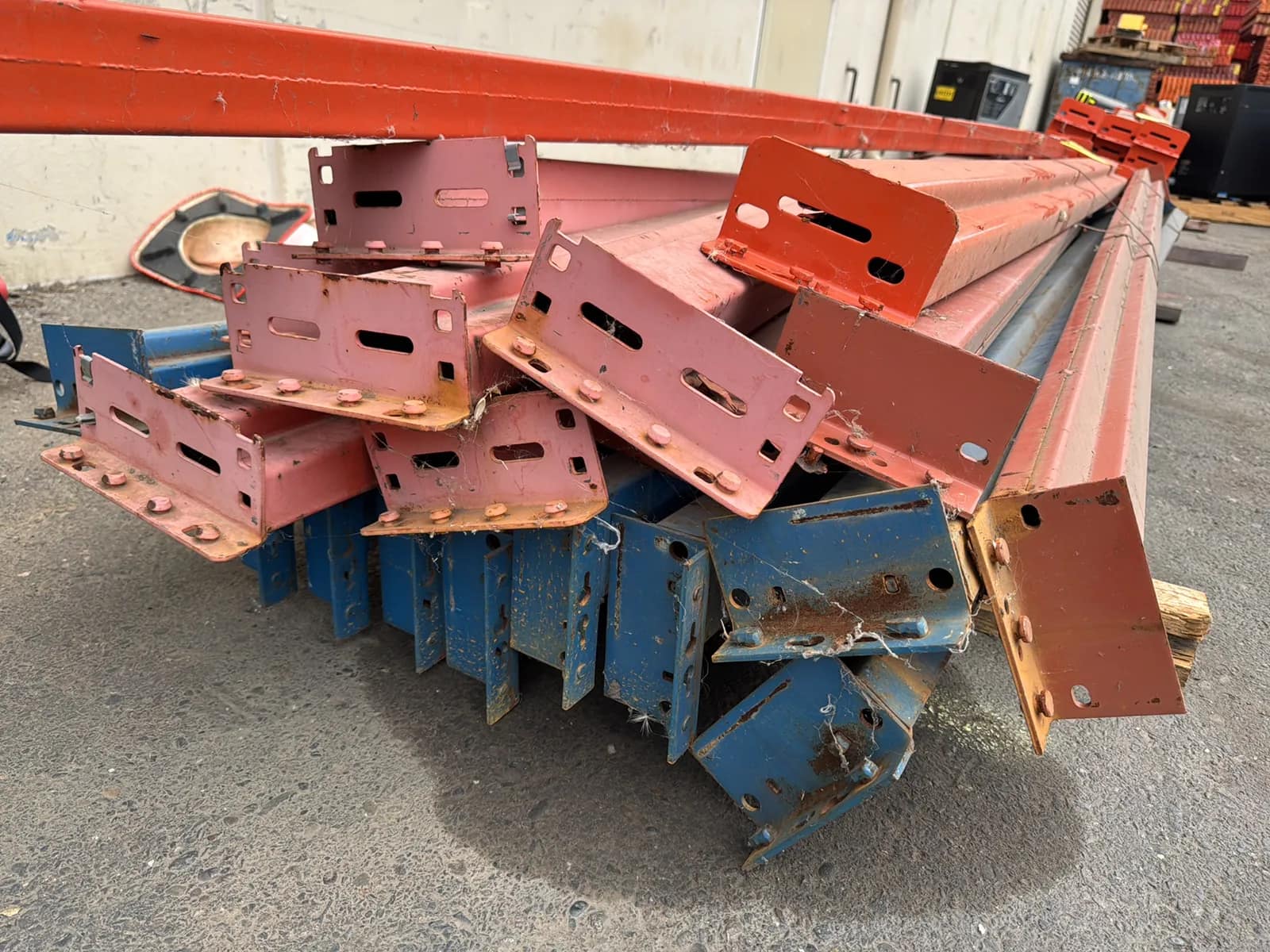 (20) Assorted Pallet Racking Crossmembers, 96”, 108”, 132”, photo 3 of 5