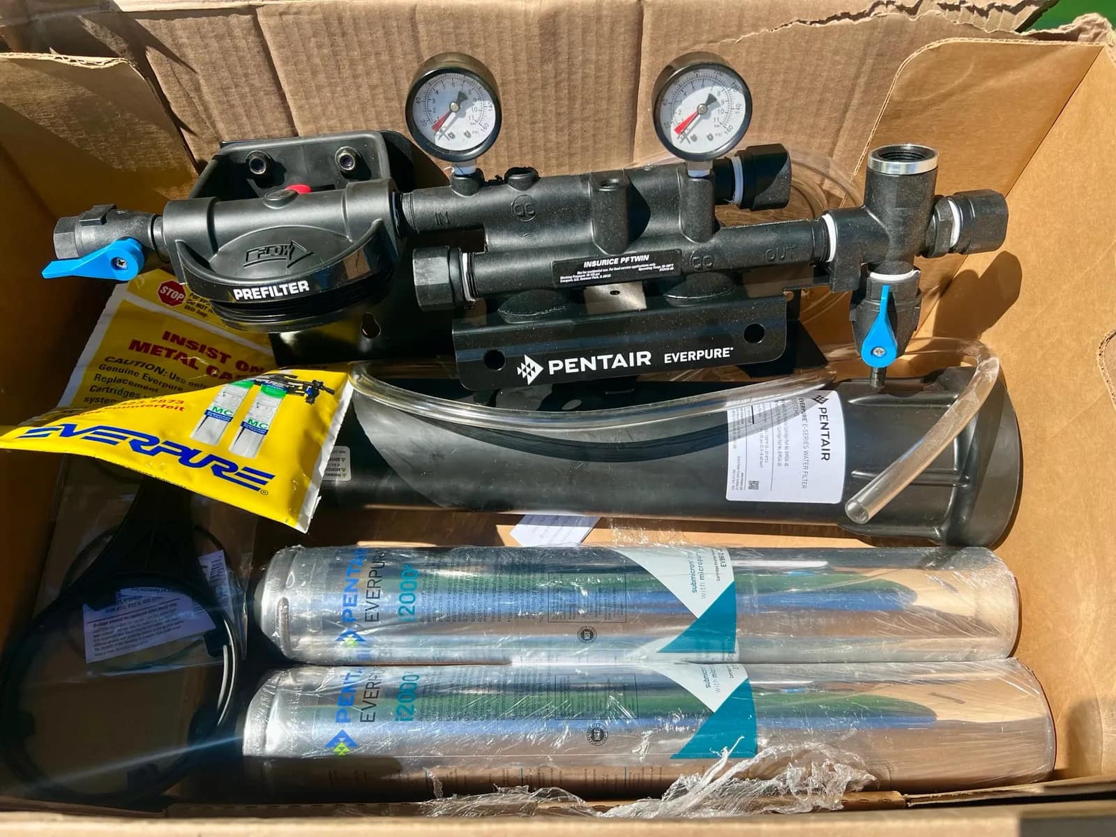 pentair-everpure-water-filtration-system-with-accessories-476cc4