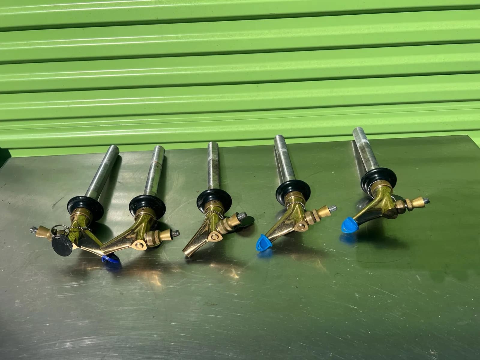 lot-of-5-brass-brewery-beer-spigots-mu1fmmly