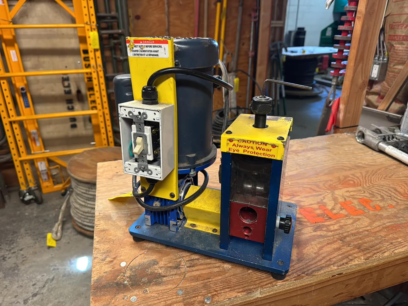 rack-a-tiers-copper-wire-stripper-e71ced