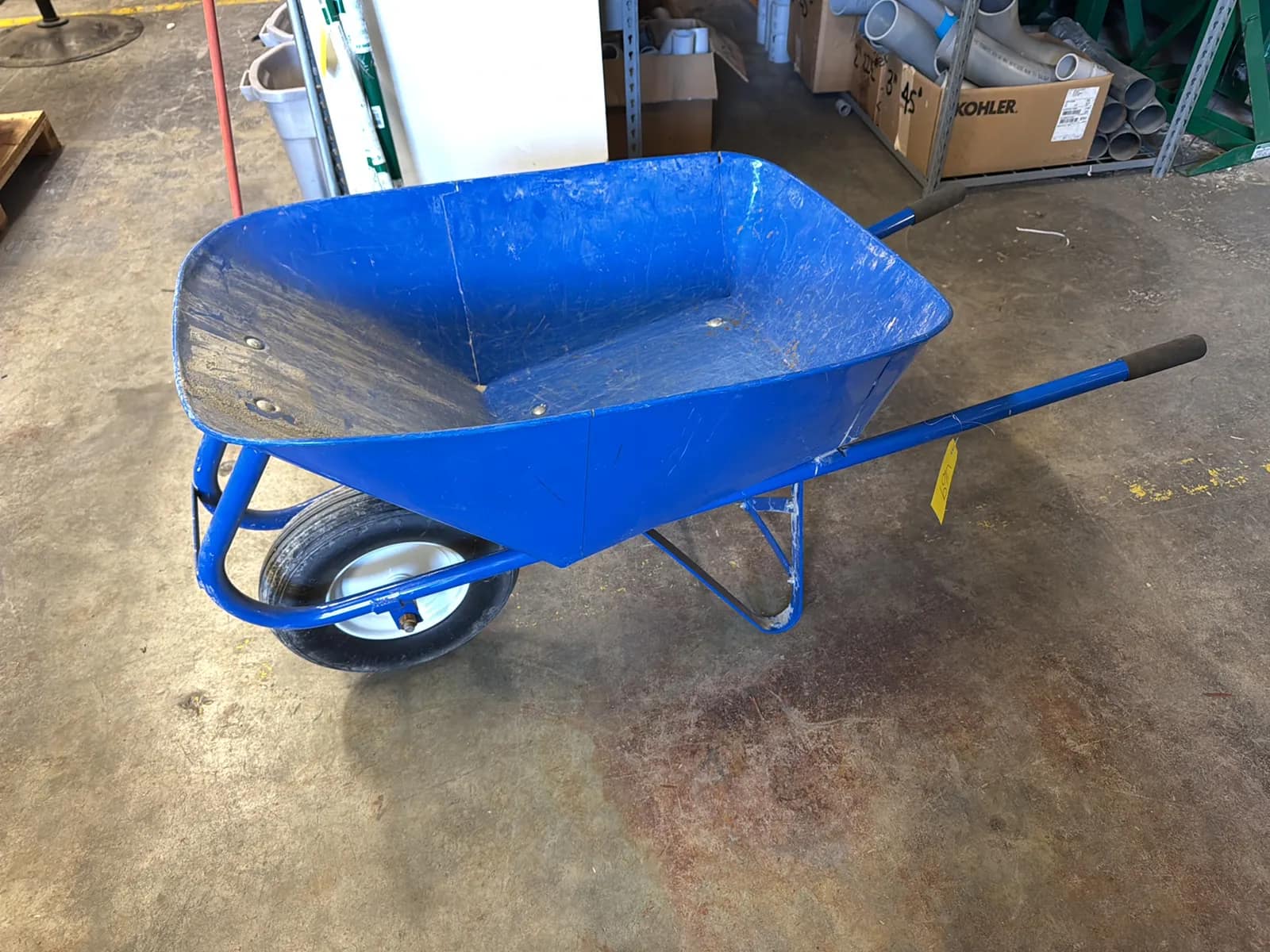 wheelbarrow-50d57c