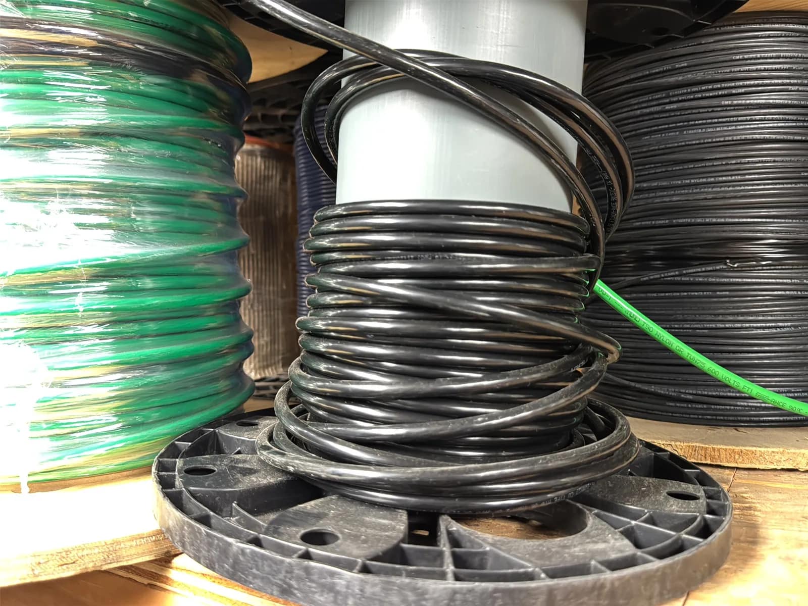 Contents Of (1) Top Shelf: Assorted Wire, photo 4 of 11