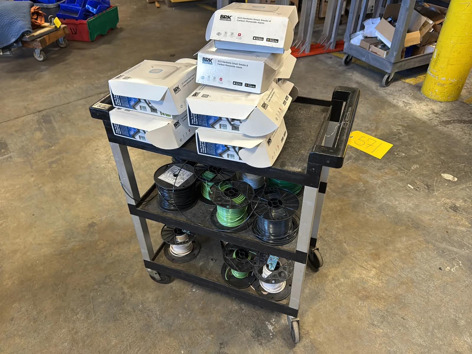 rubbermaid-rolling-cart-and-contents-smoke-carbon-monoxide-detectors-and-assorted-wire-857ba0