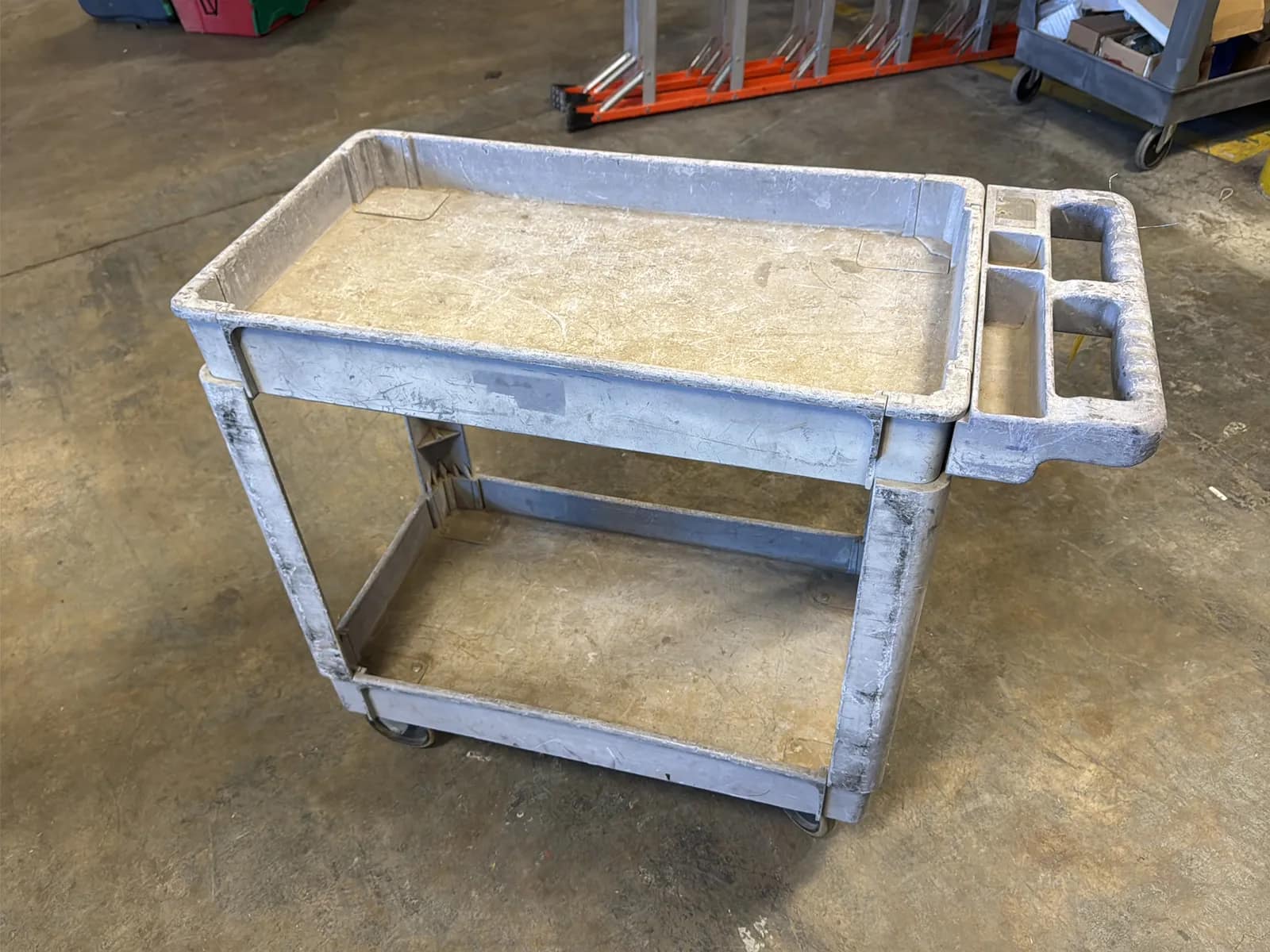 rolling-cart-61e239