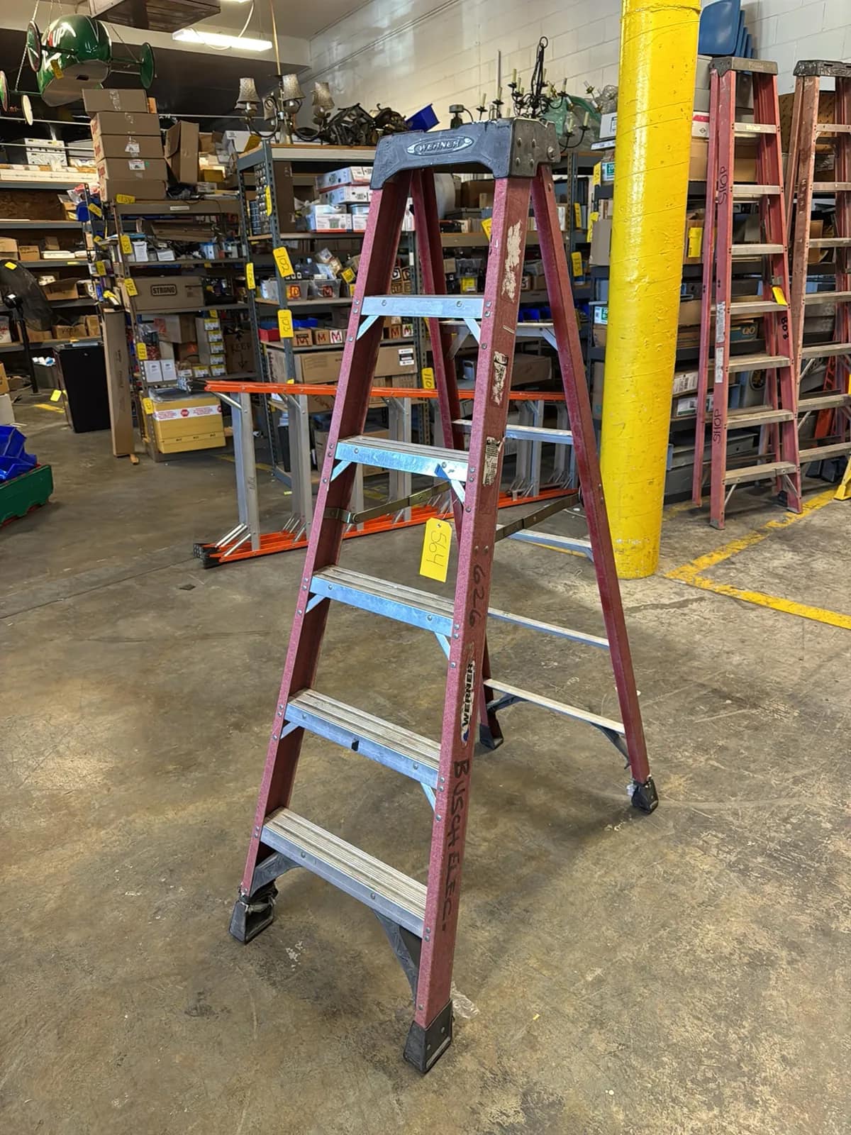 werner-6-fiberglass-ladder-4ebdbc
