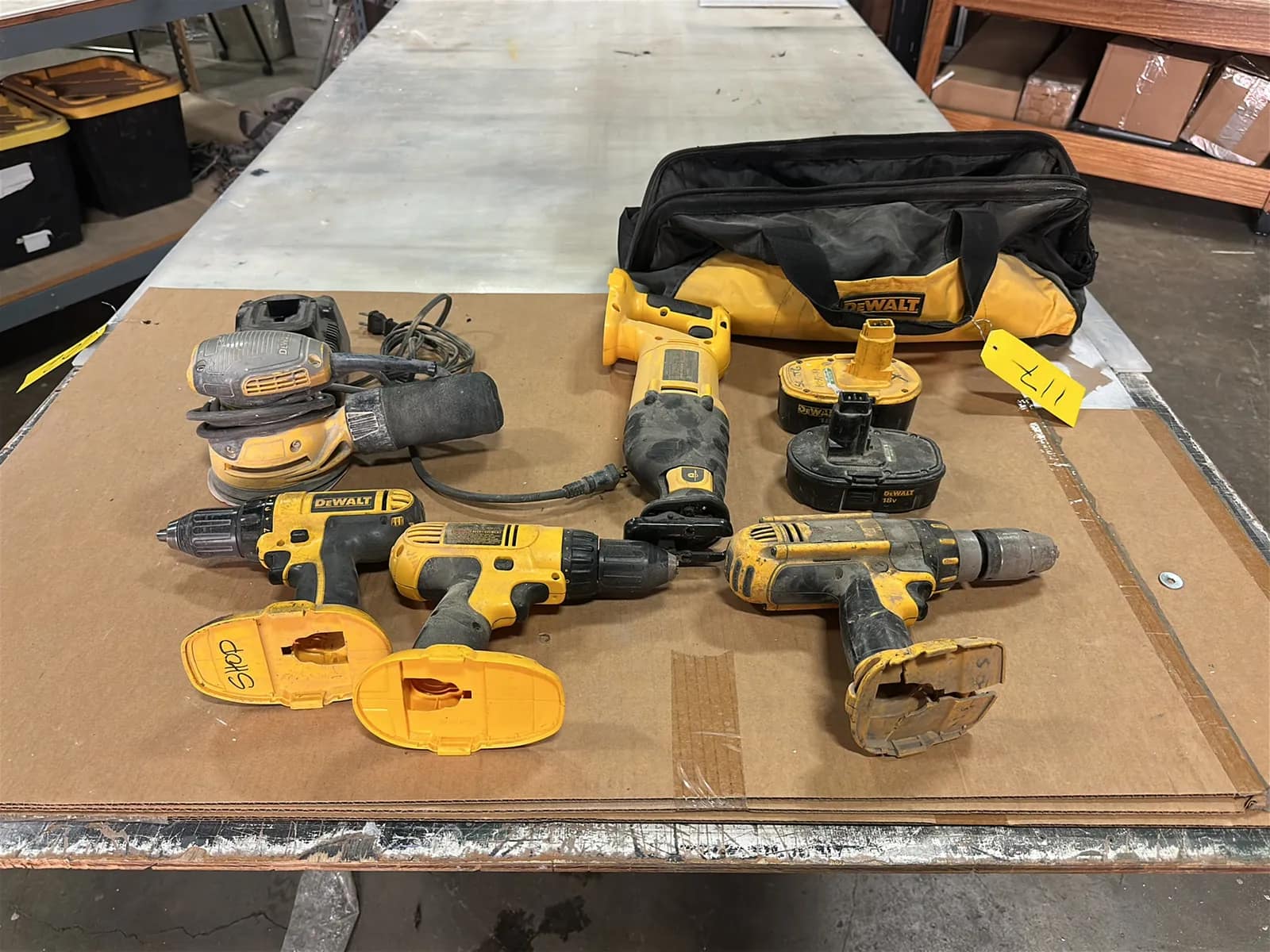 dewalt-reciprocating-saw-drill-sander-batteries-and-more-039905