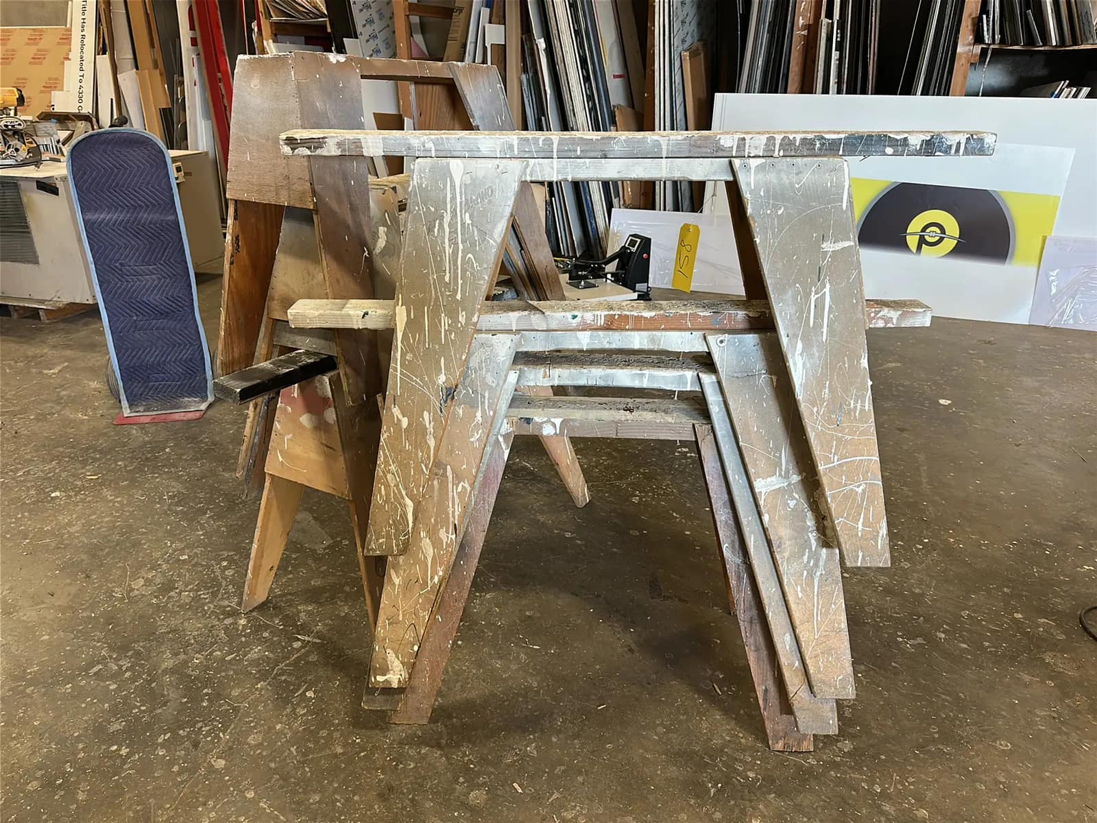 8-wood-sawhorses-4f1724