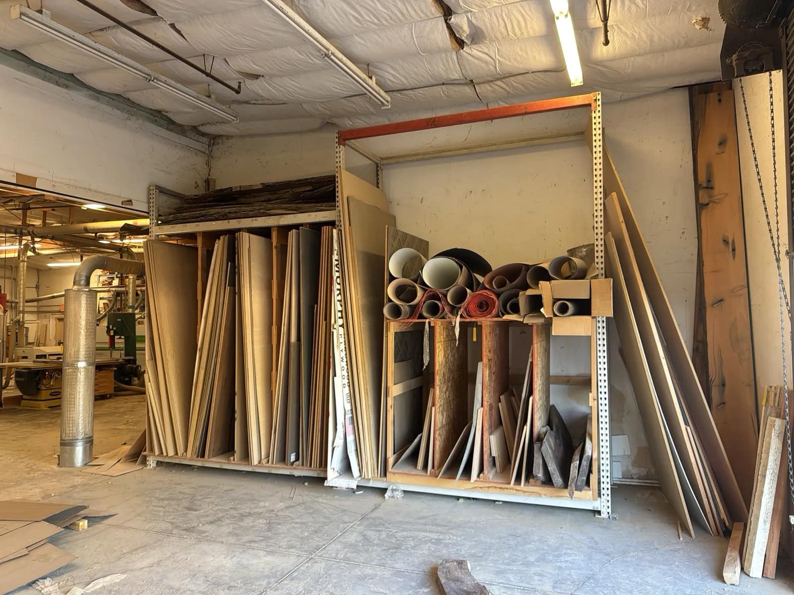 1-section-of-pallet-racking-contents-not-included-mud98hit