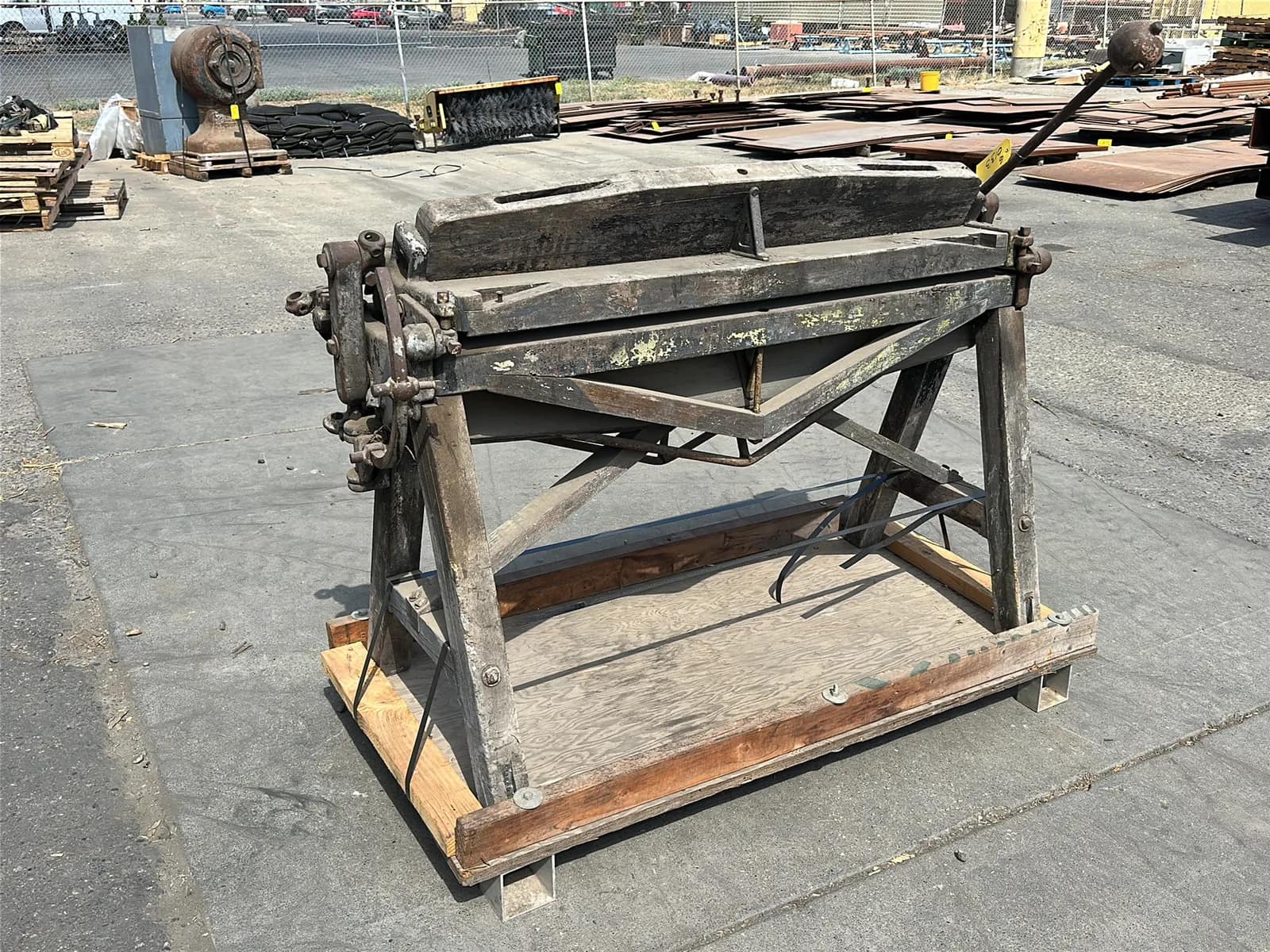 the-double-truss-cornice-brake-co-manual-bending-brake-mu6eyviy