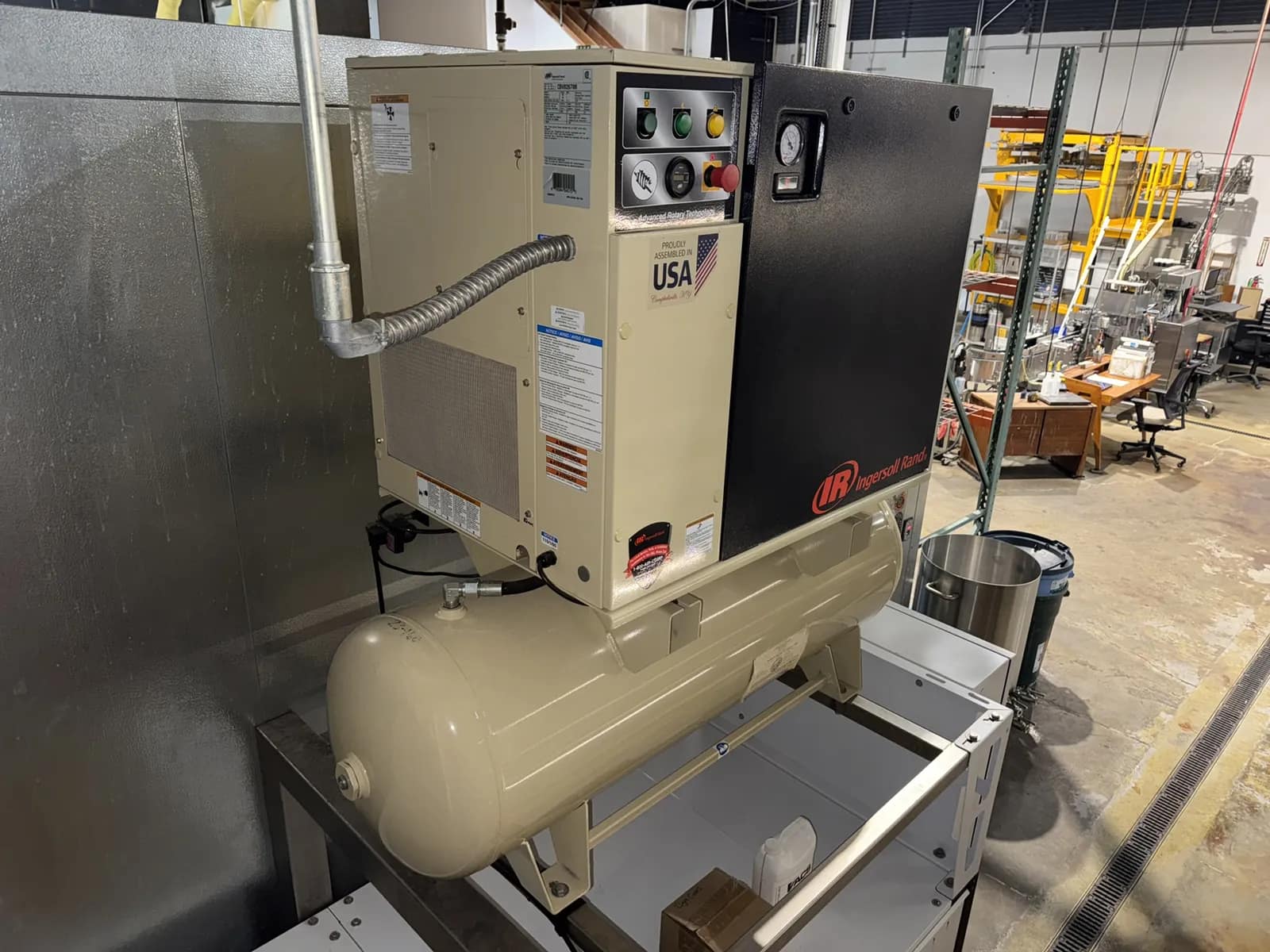 ingersoll-rand-up6-series-120-gallon-air-compressor-mubiycq4