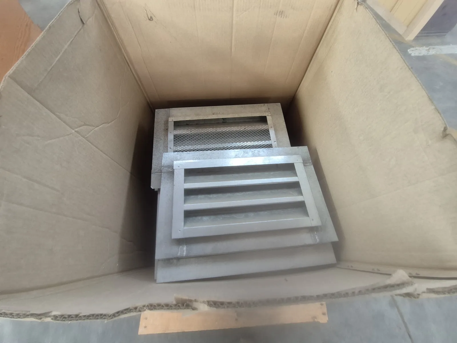 approximately-25-8x15-exhaust-louver-vent-grills-578c57