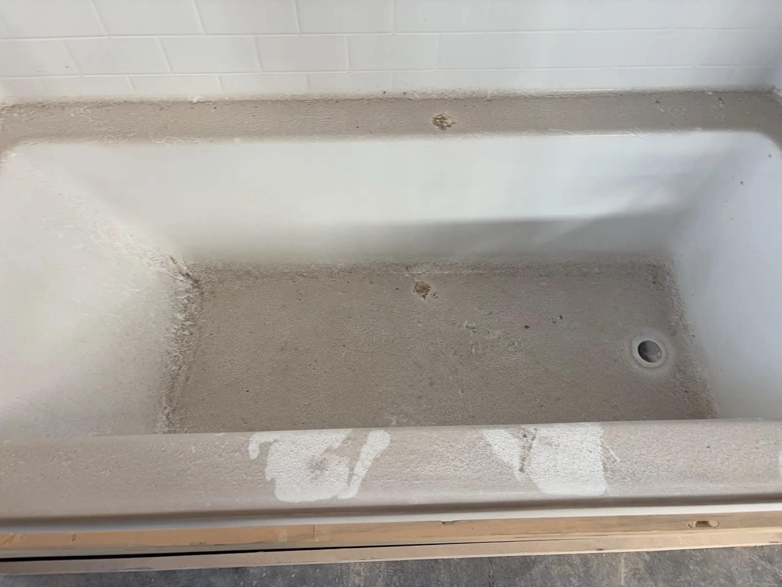 1-right-handed-tubshower-6030-mufrntun