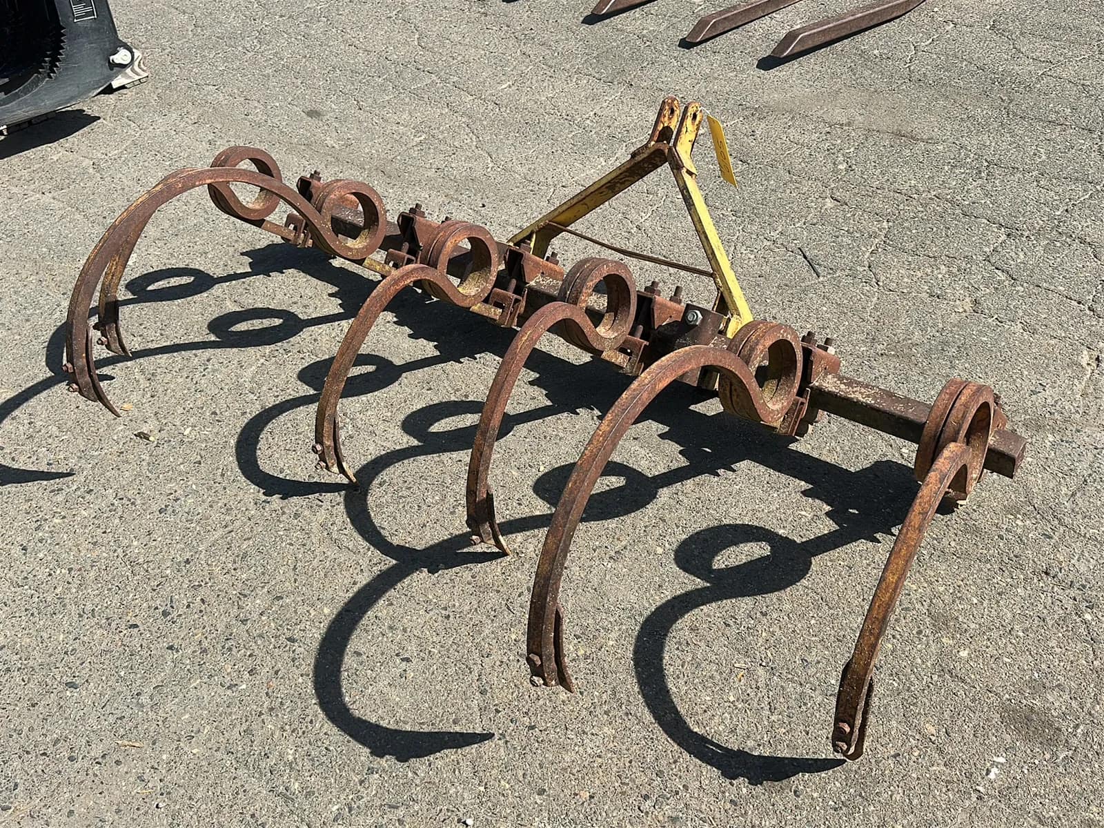 6-spring-tooth-cultivator-mughouta