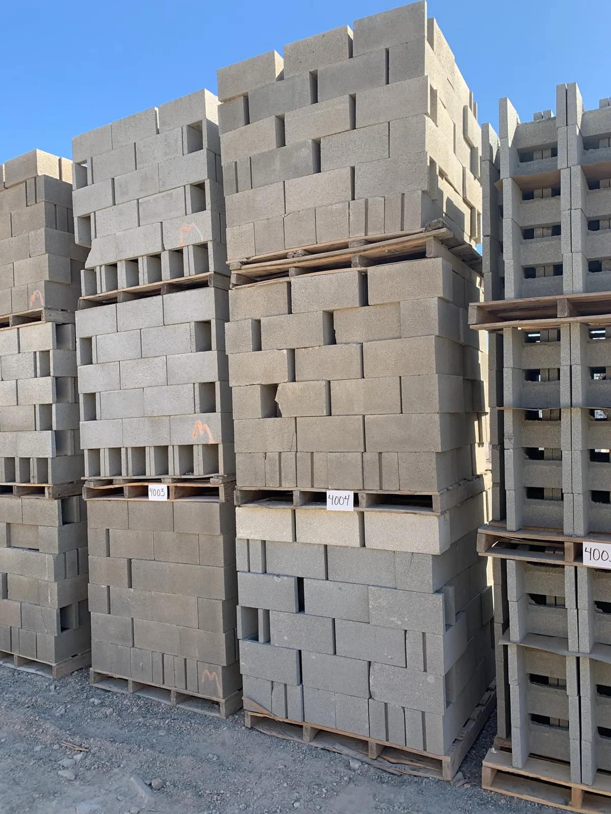 (3) Pallets 8x8x16 Open End Standard Gray, photo 3 of 3