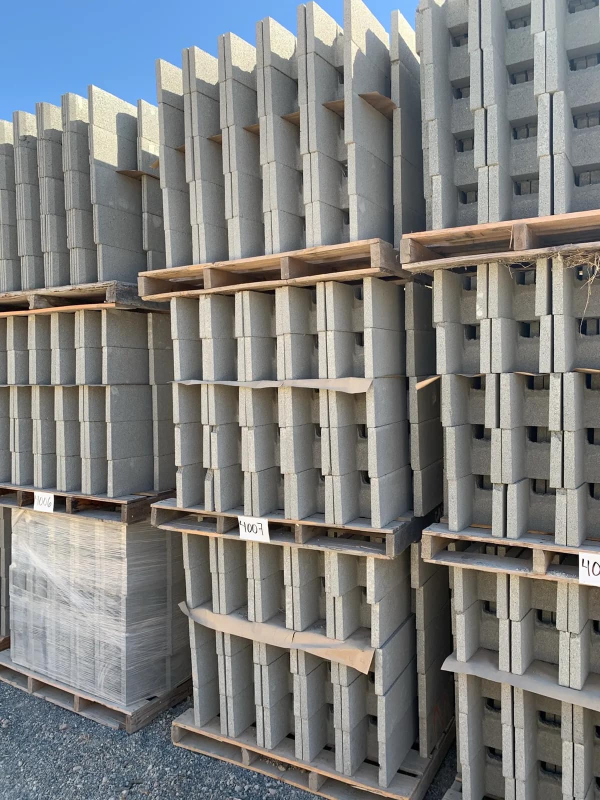 (3) Pallets 8x8x16 Double Open End Bond Beam Gray, photo 3 of 3
