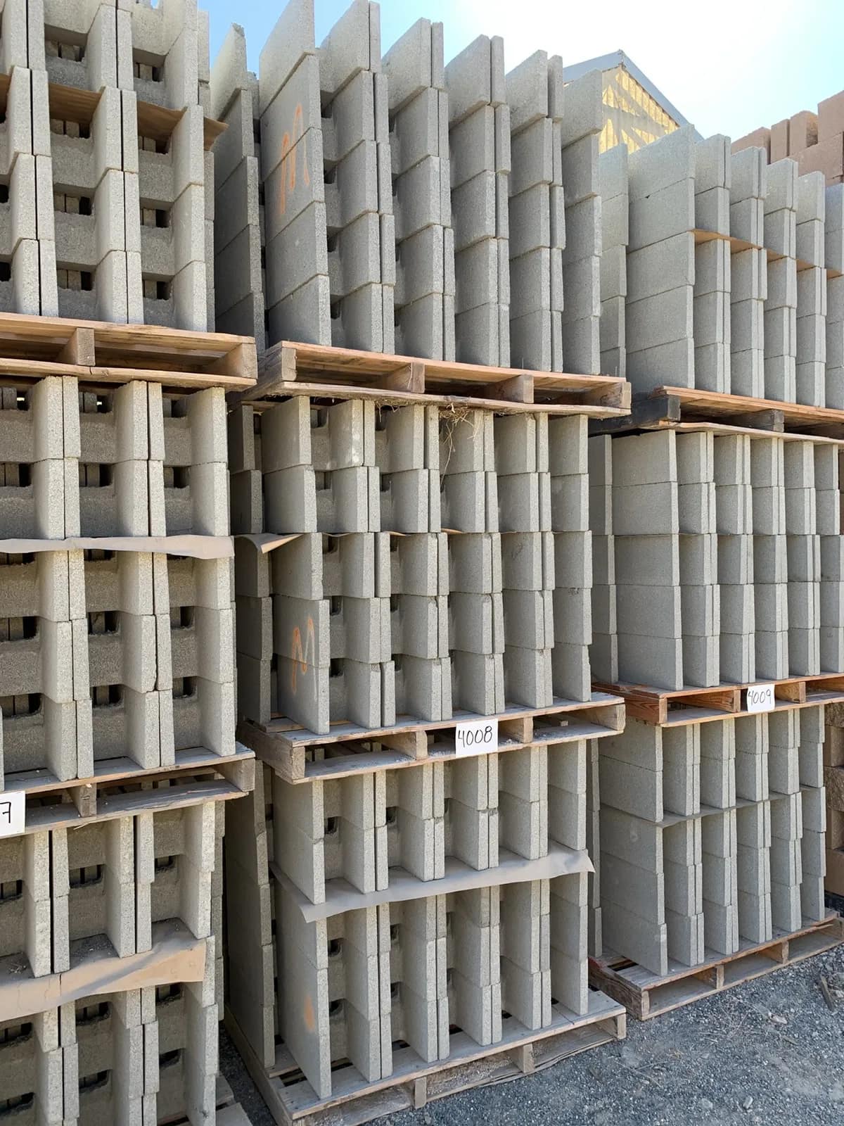 (3) Pallets 8x8x16 Double Open End Bond Beam Gray, photo 2 of 3