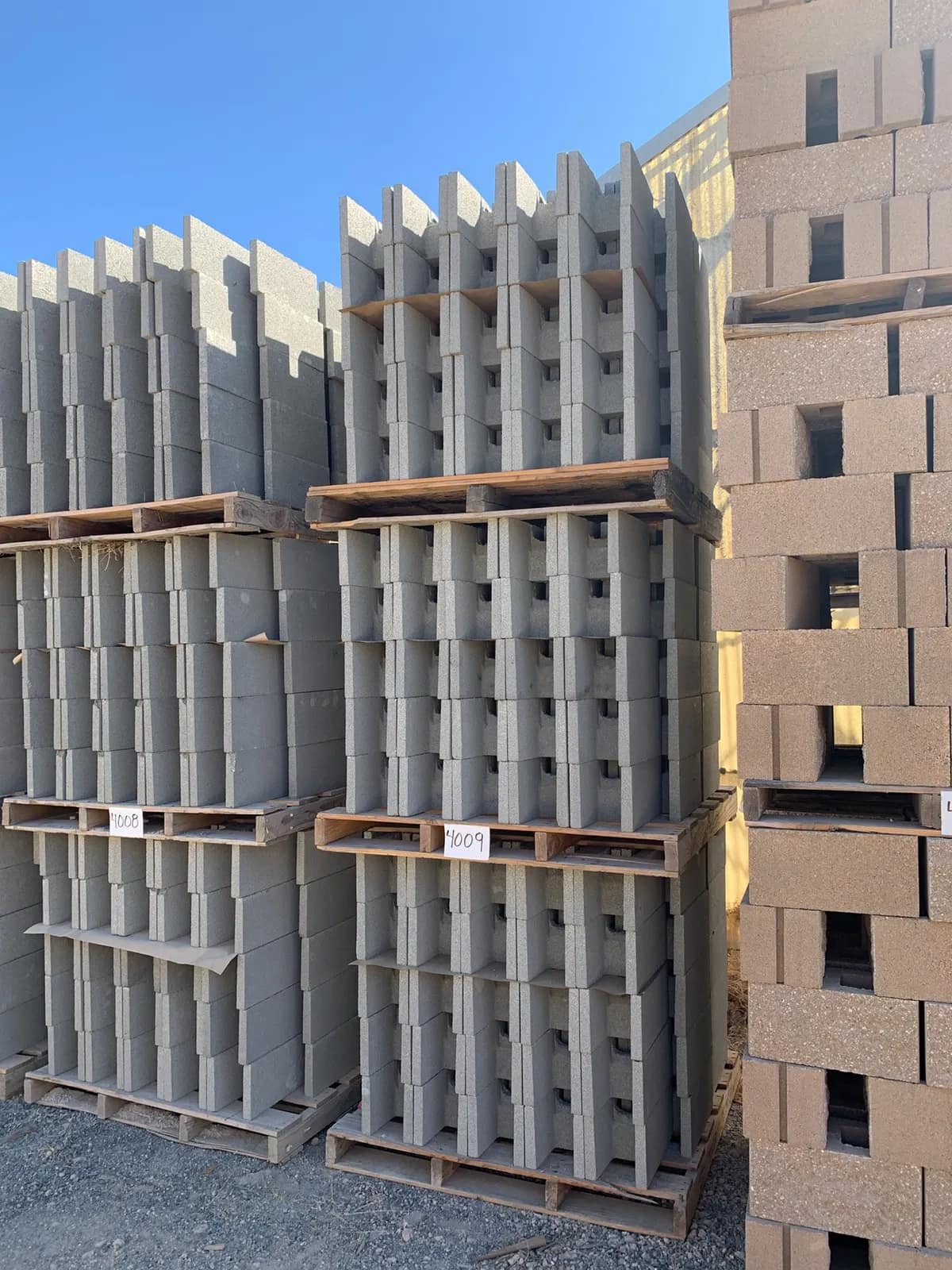 (3) Pallets 8x8x16 Double Open End Bond Beam Gray, photo 2 of 2