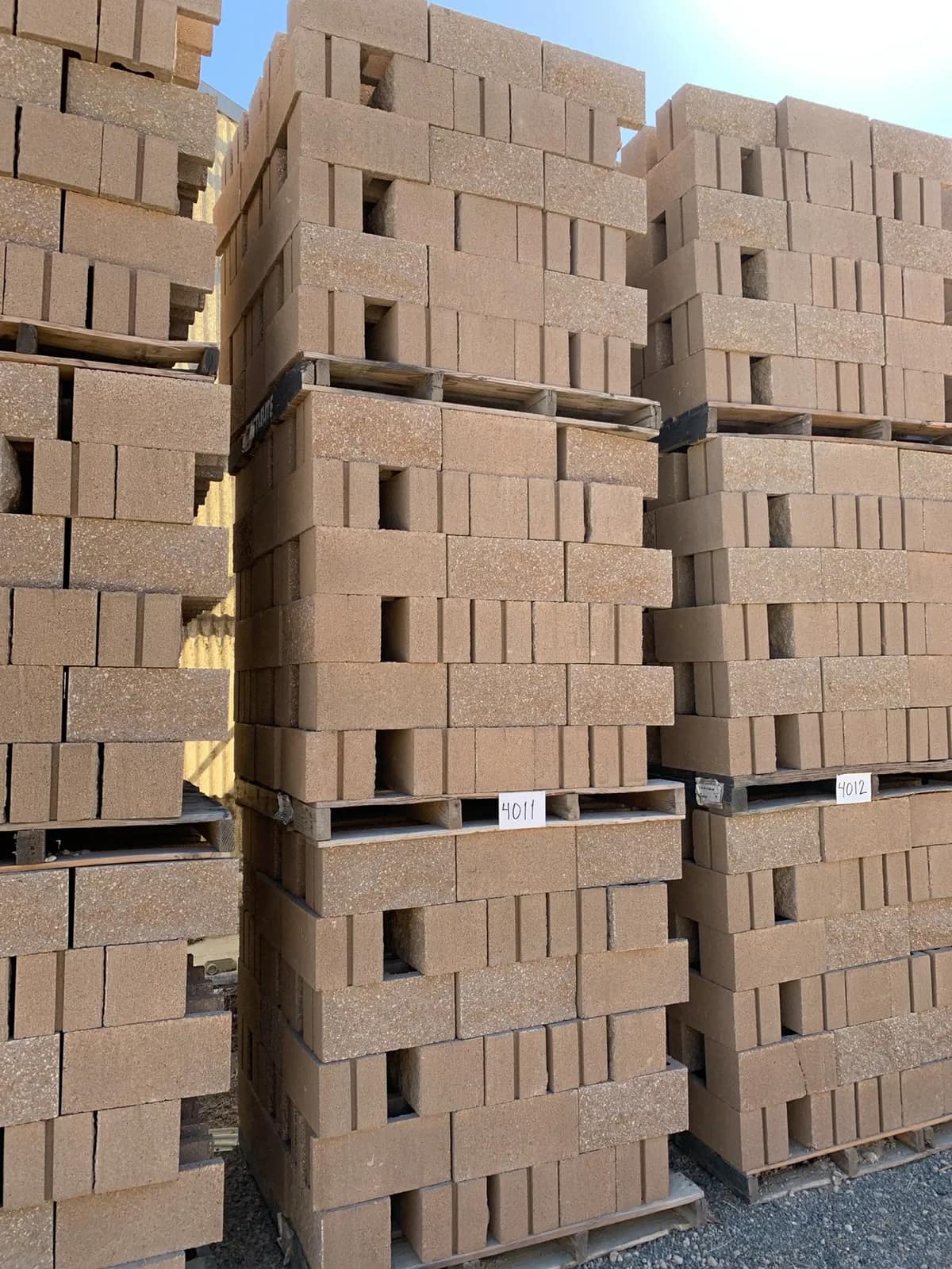 (3) Pallets 8x8x16 Split One Side Open End Standard Tan, photo 2 of 3