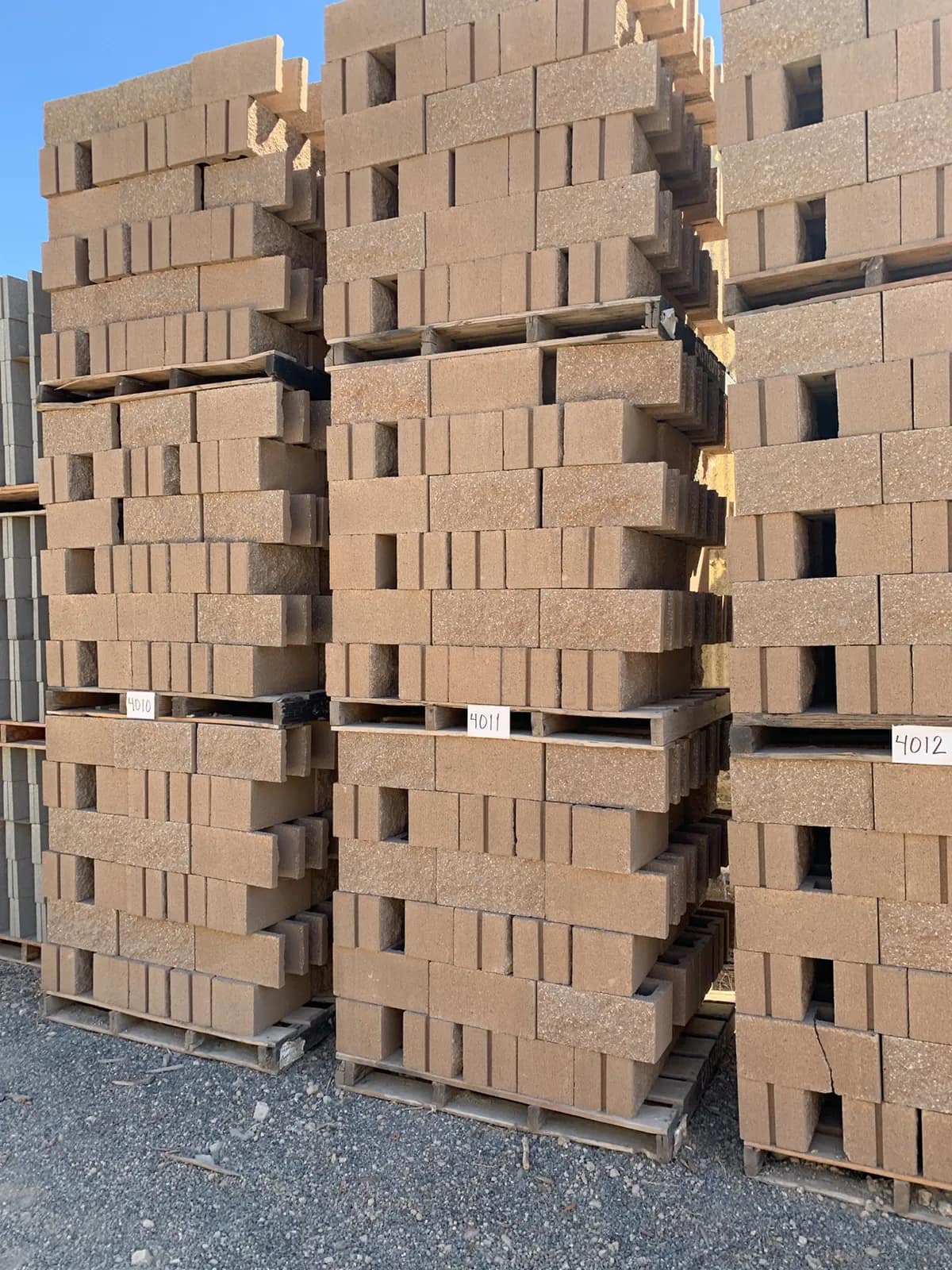 (3) Pallets 8x8x16 Split One Side Open End Standard Tan, photo 3 of 3
