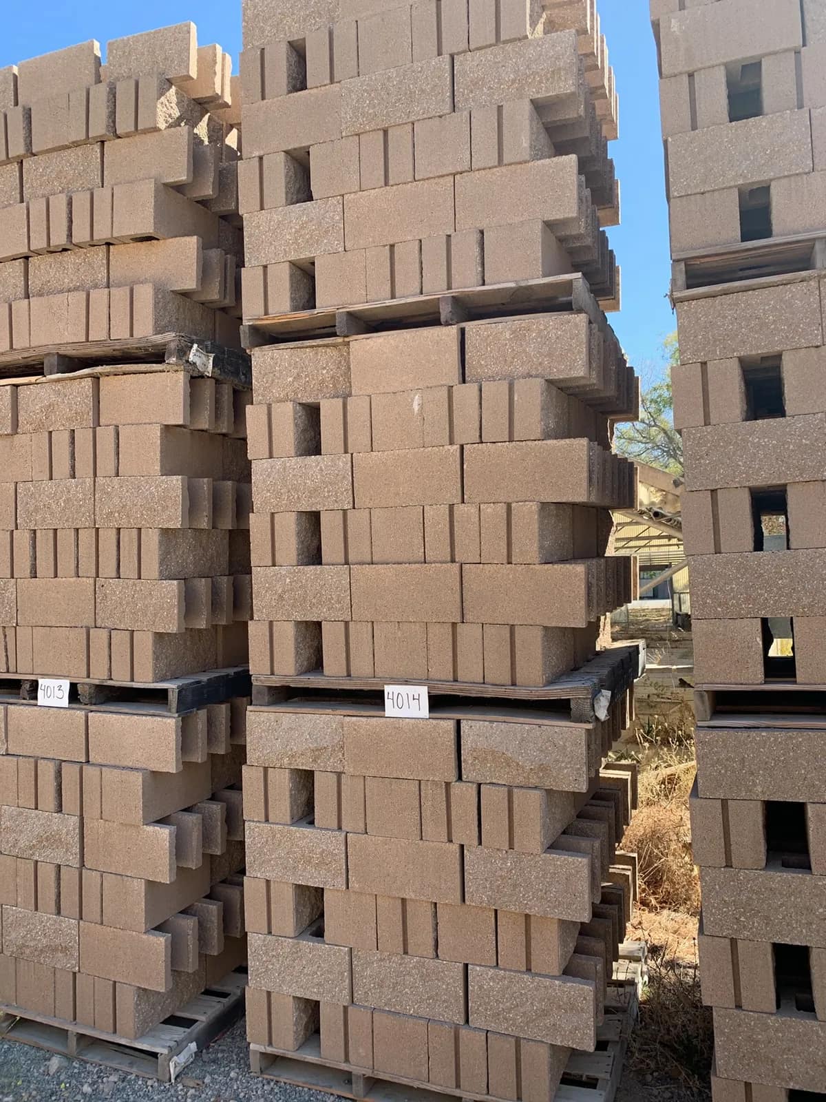 (3) Pallets 8x8x16 Split One Side Open End Standard Tan, photo 3 of 3