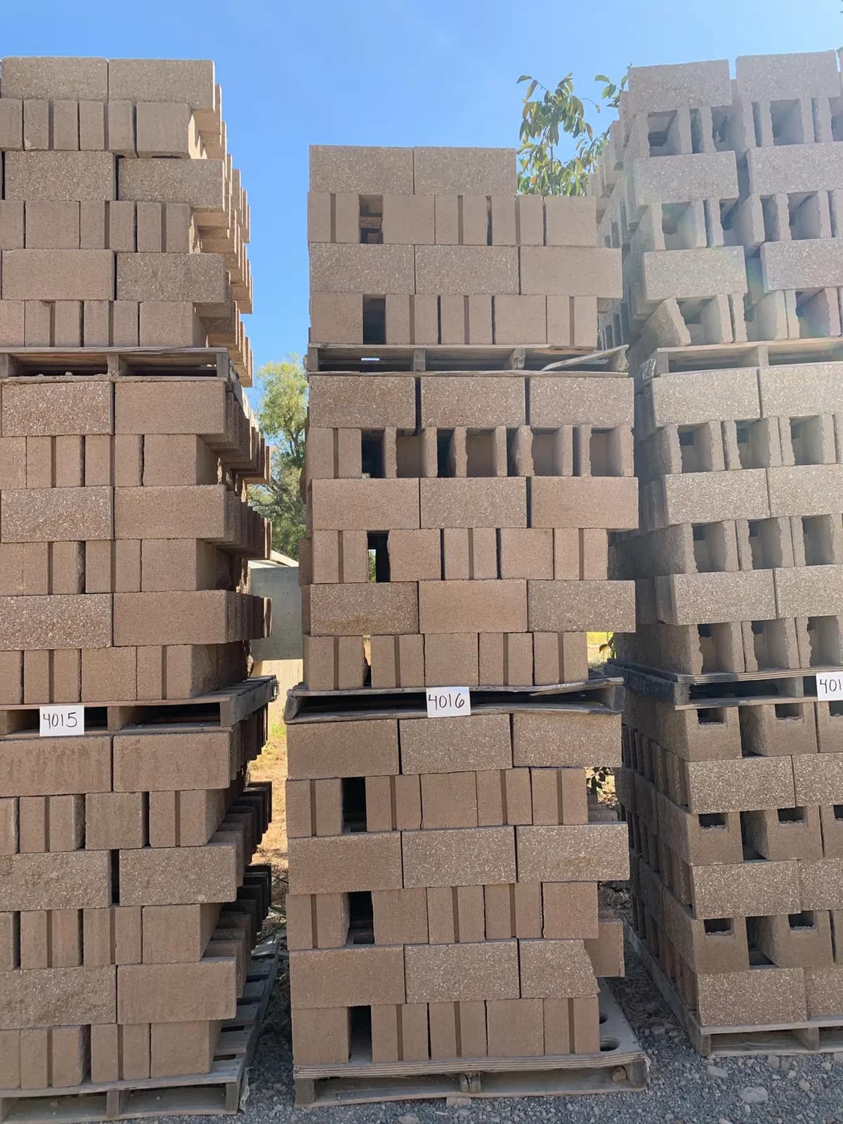 (3) Pallets 8x8x16 Split One Side Open End Standard Tan, photo 2 of 3
