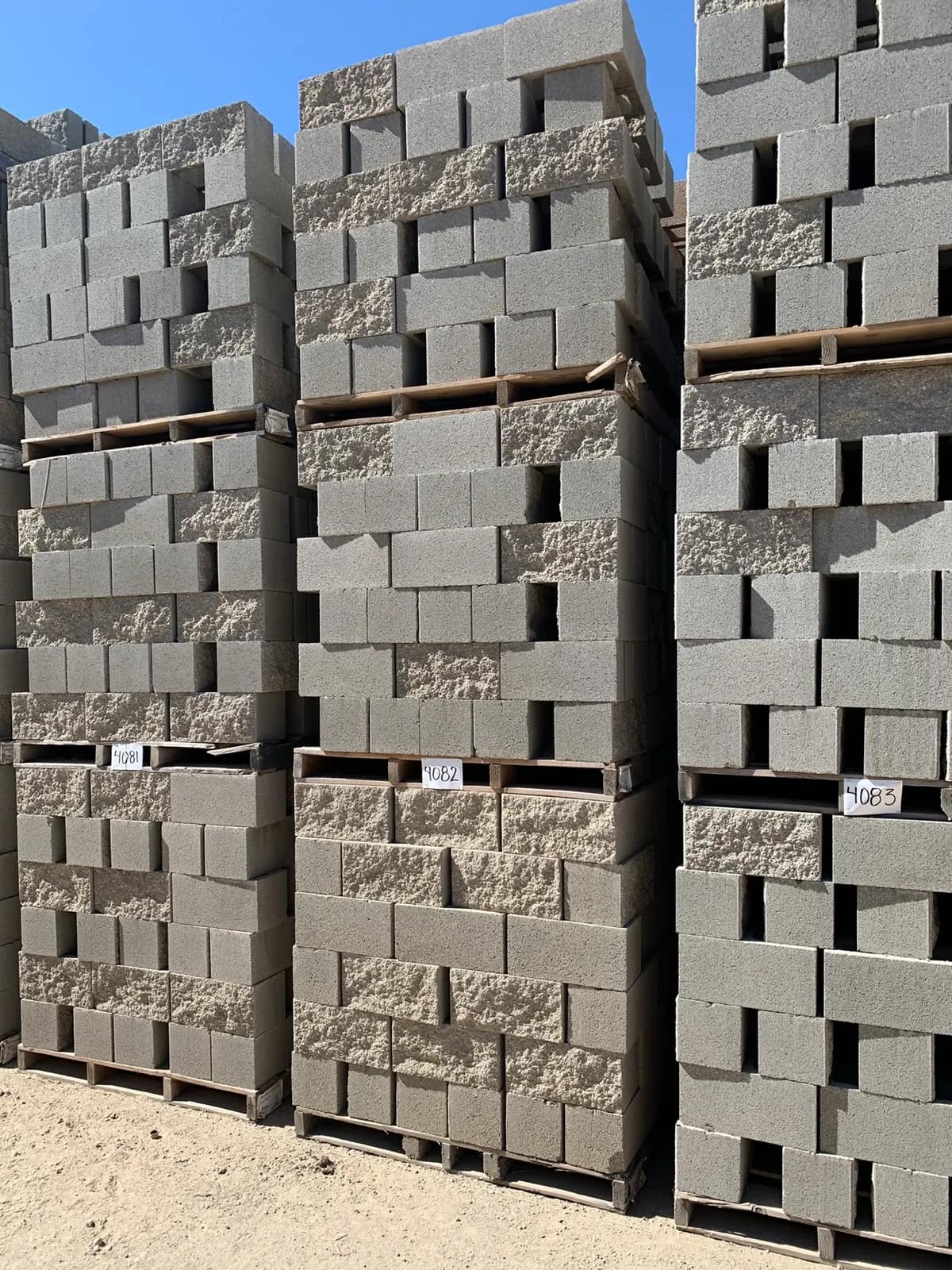 (3) Pallets 8x8x16 Split One Side Standard Gray, photo 3 of 3