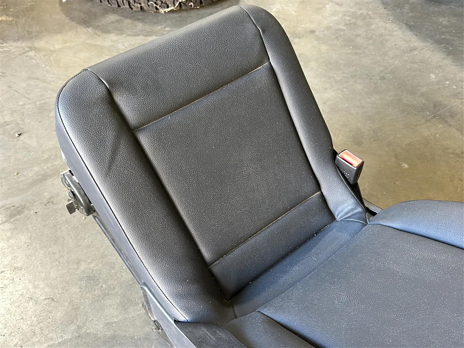 Mercedes Passenger Car Seat, photo 3 of 6